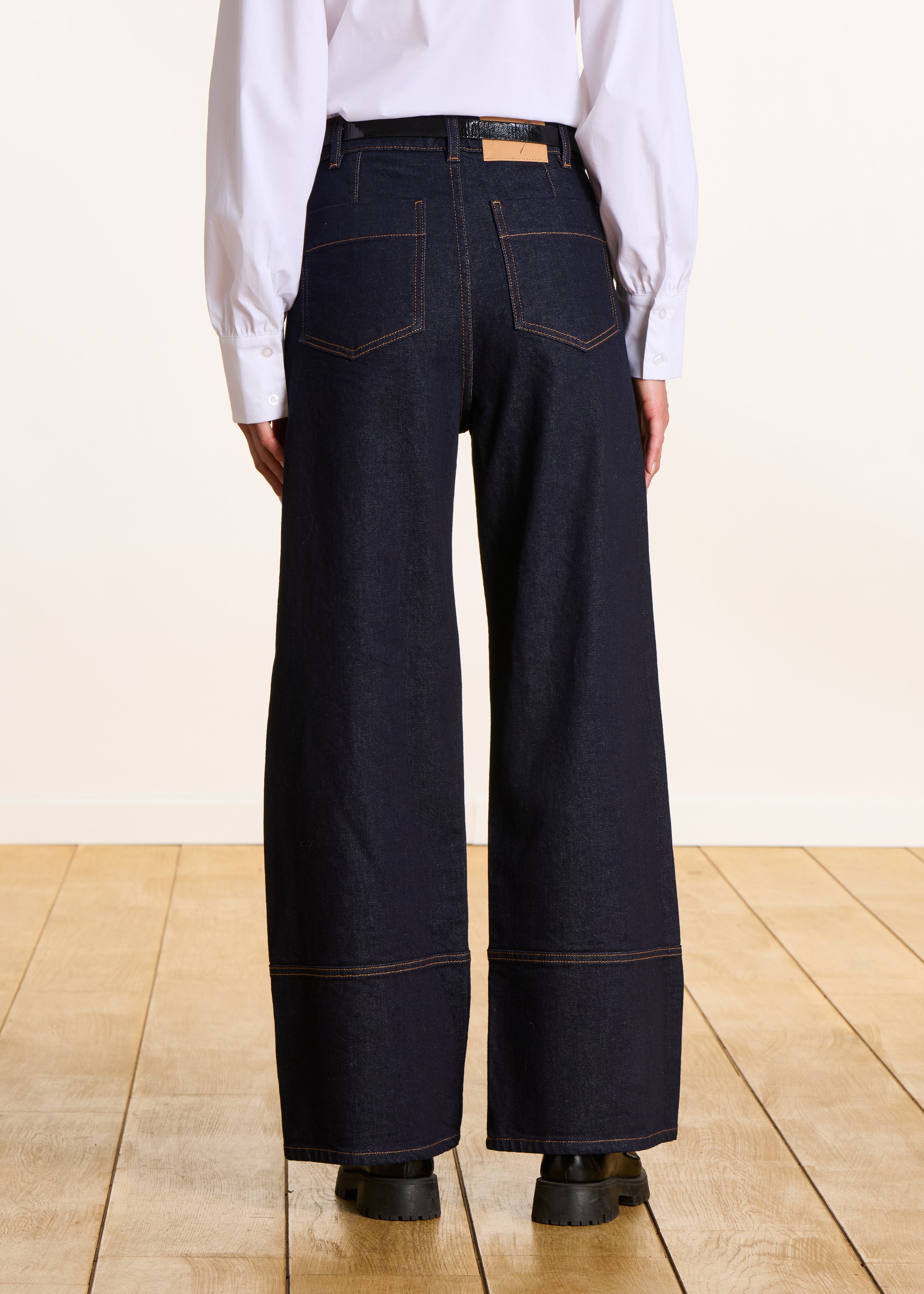 Jean brut droit à taille haute en coton biologique