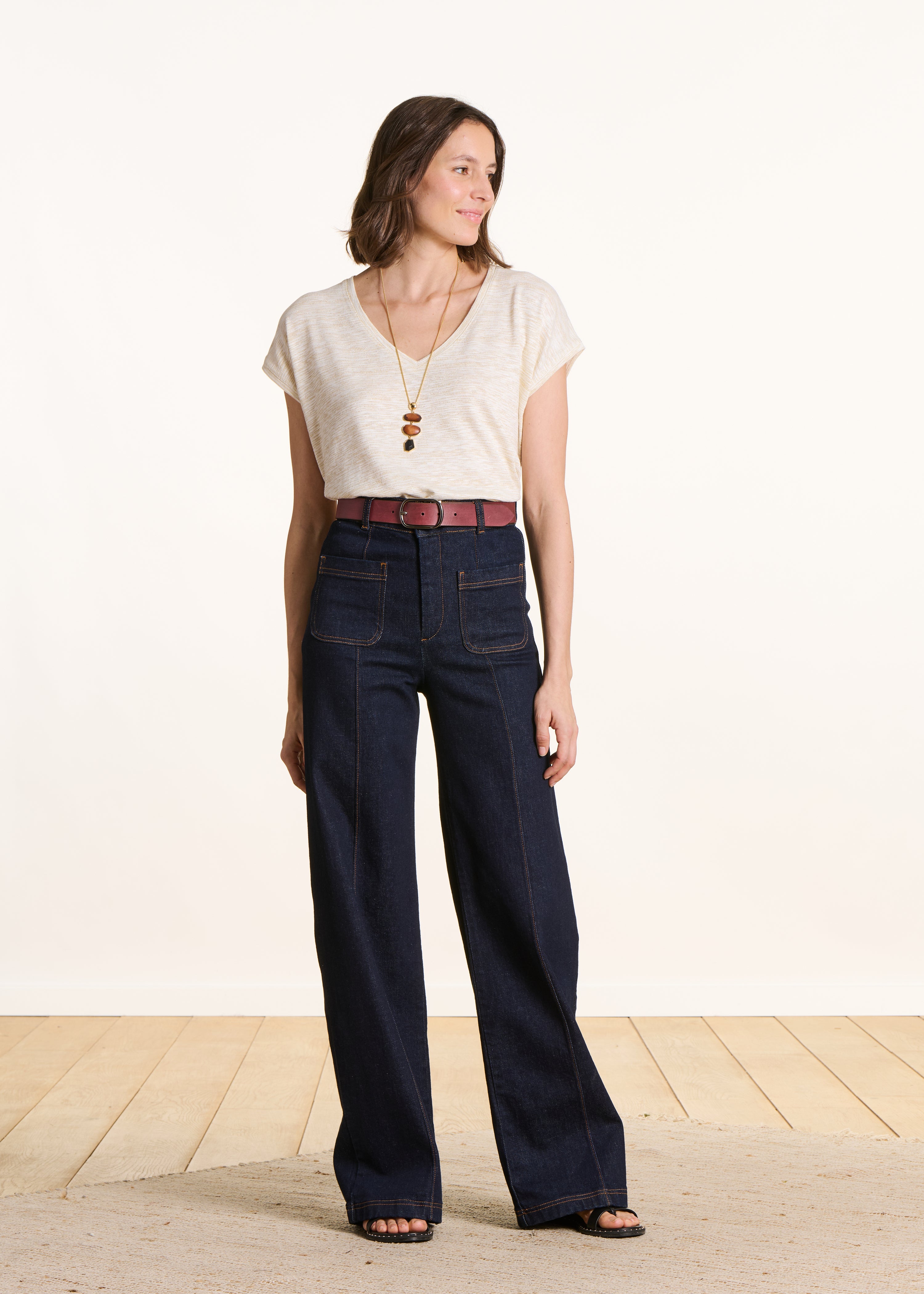 Straight raw jeans in organic cotton