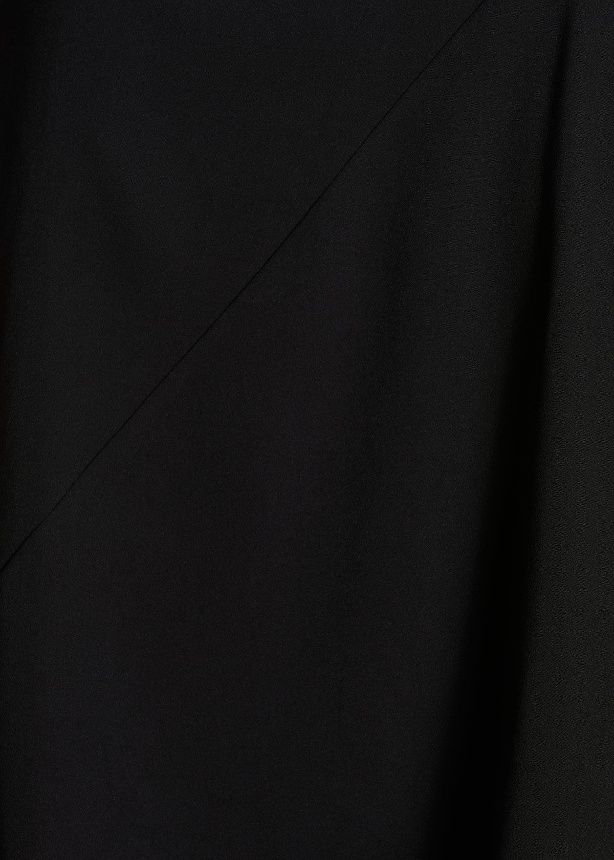 Jupe mi-longue asymétrique noire