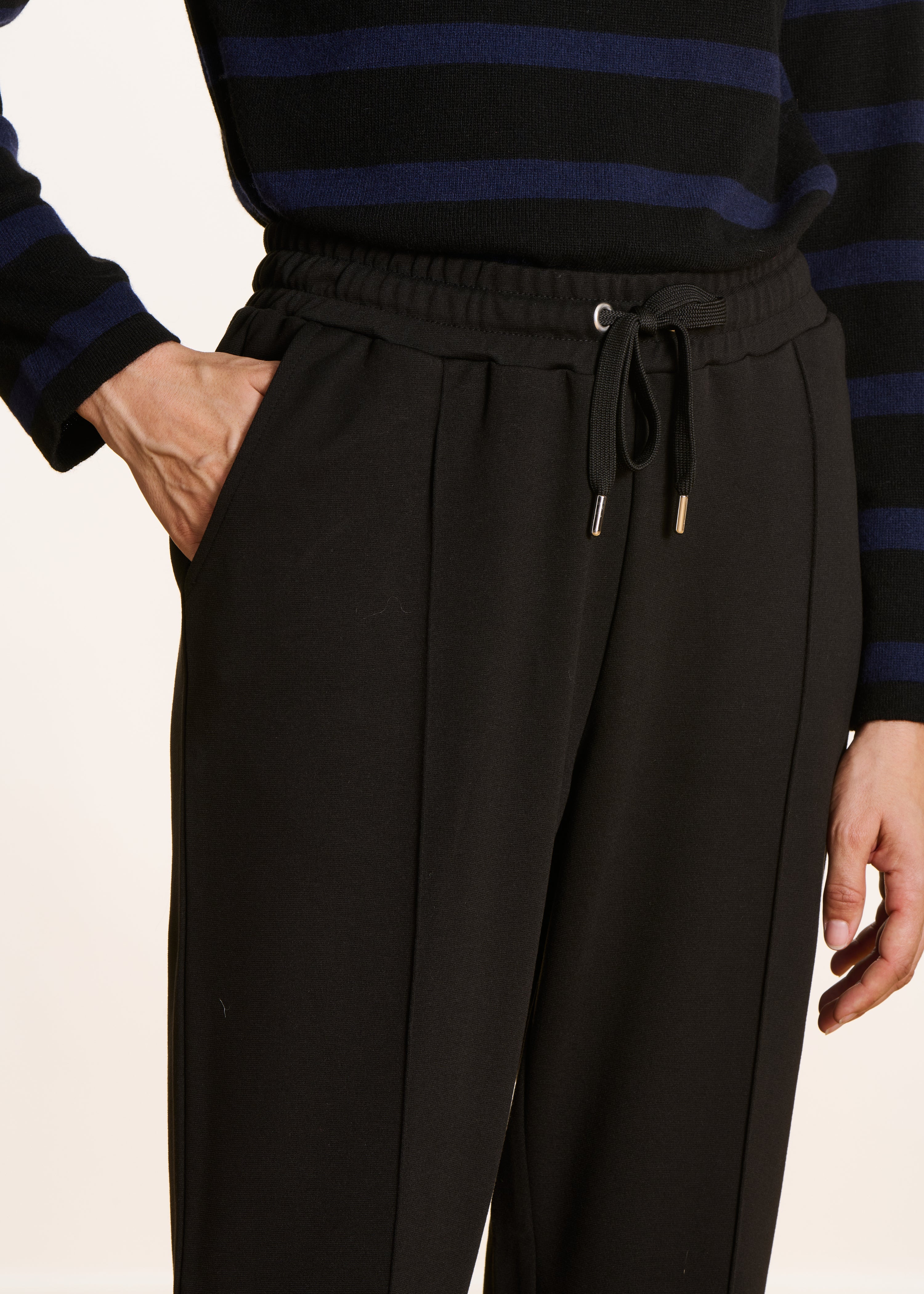 Pantalon noir en milano taille élastique
