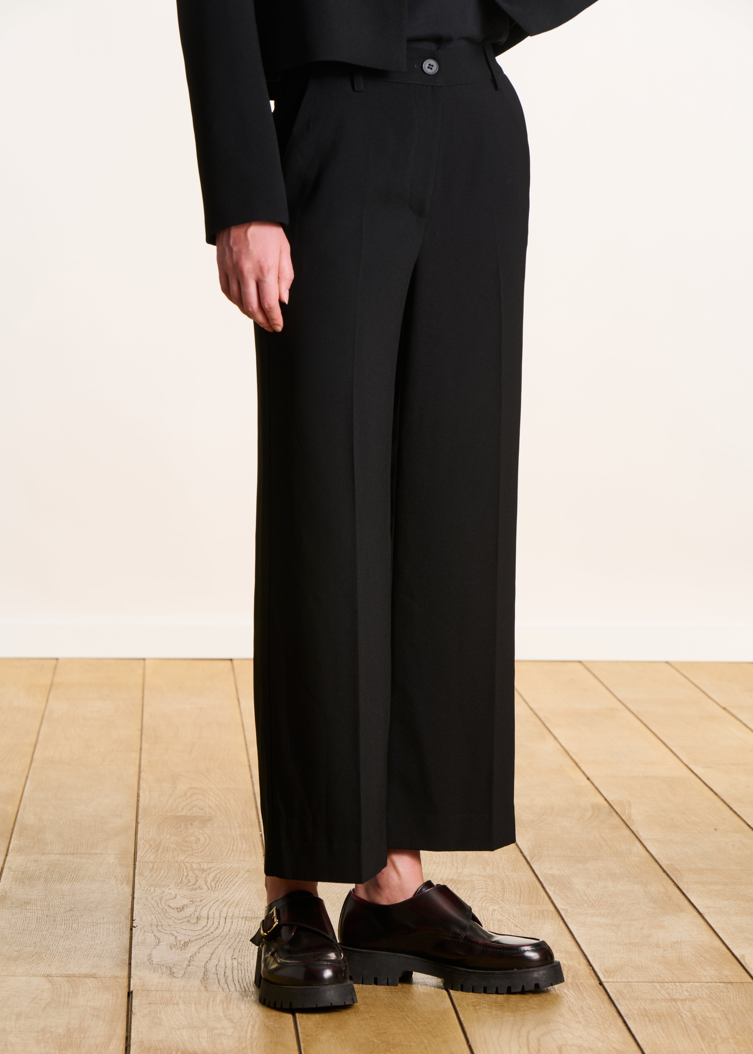 Pantalon droit noir 7/8ème
