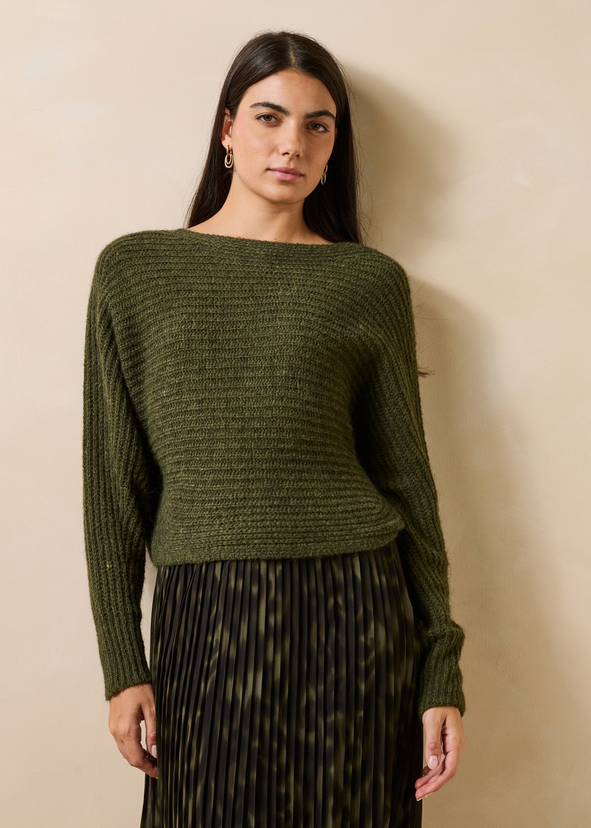 Maglione ampio kaki a maniche lunghe