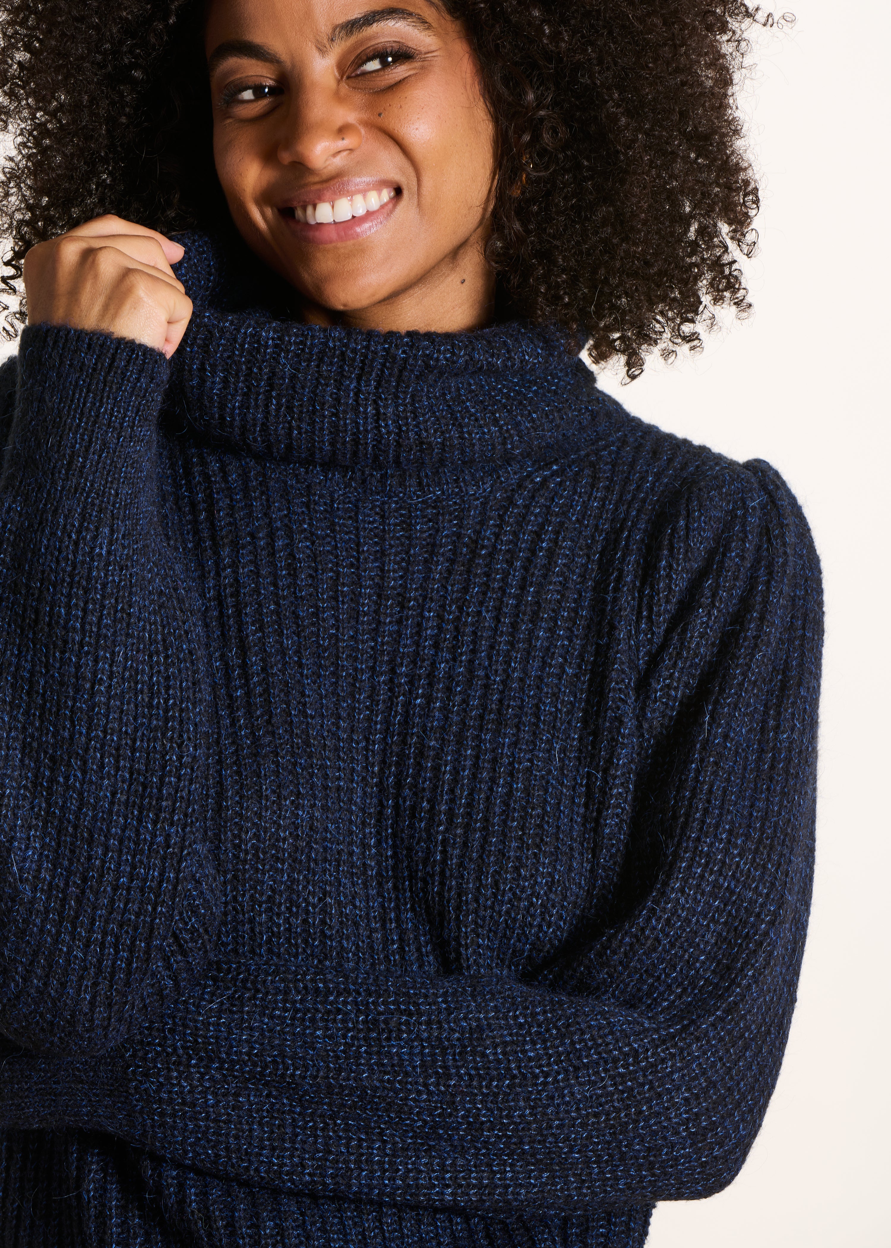 Maglione blu navy a maniche lunghe con collo alto La Fée Maraboutée