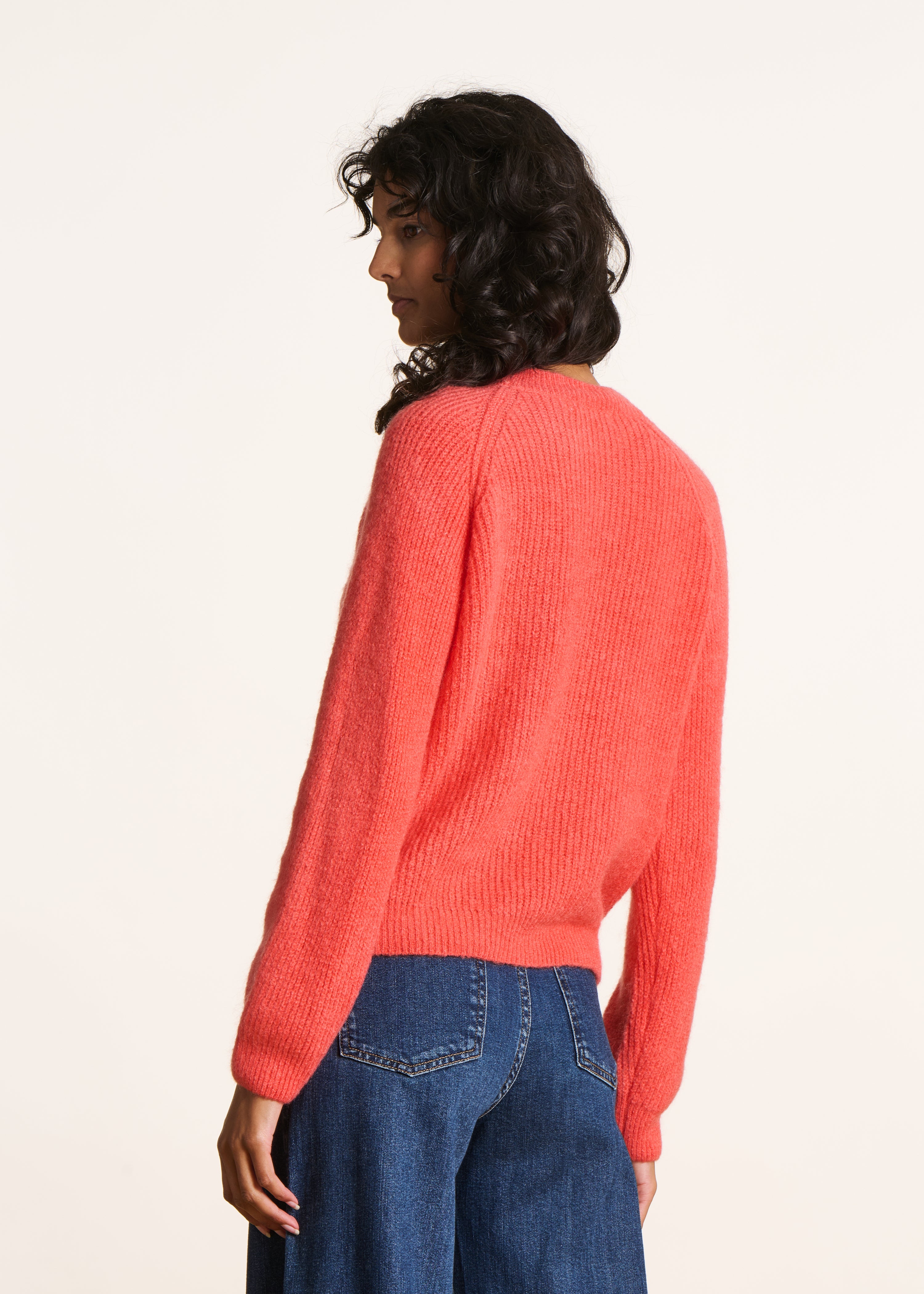 Coral long sleeve round neck ribbed knit sweater