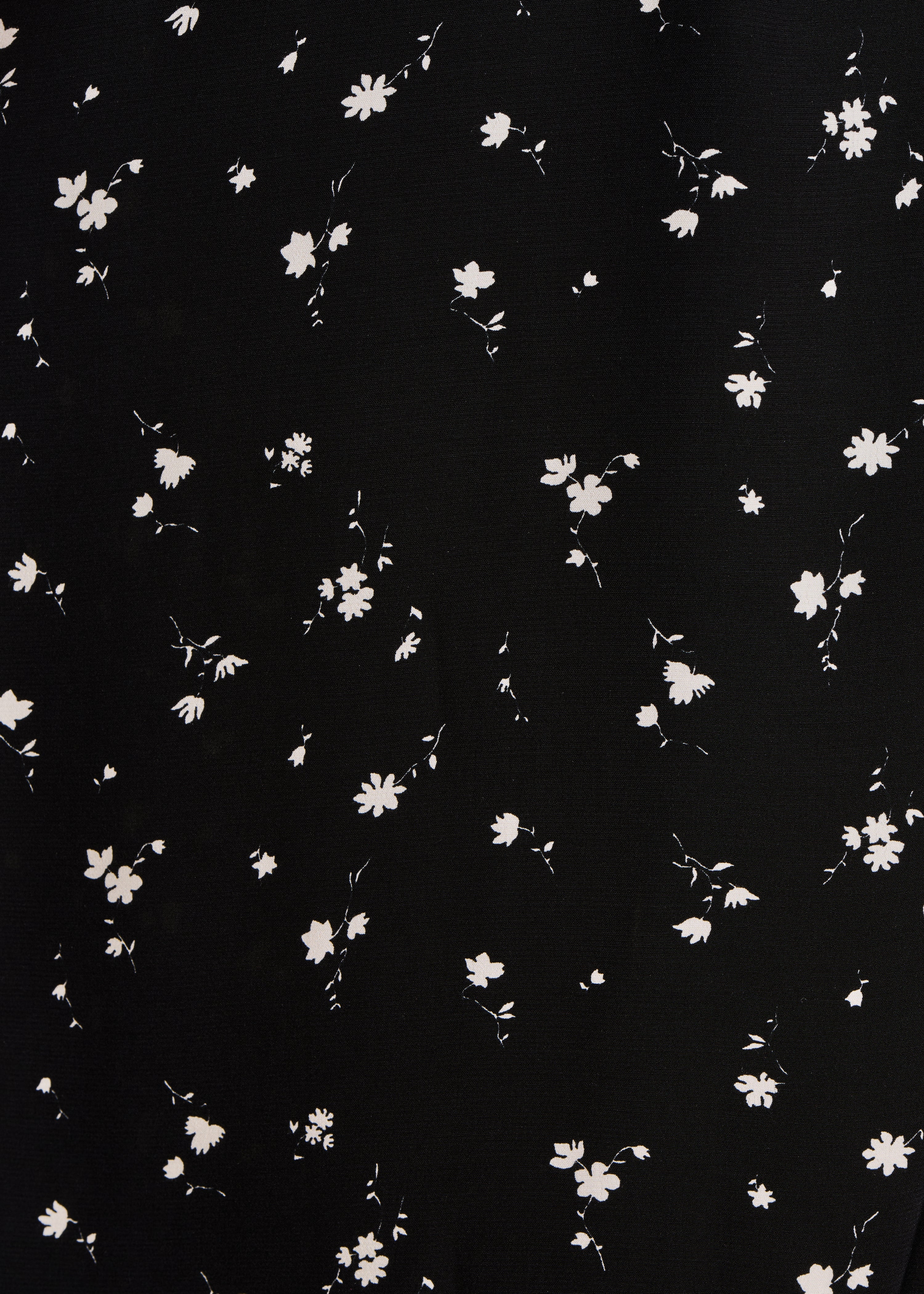 Schwarzes langes Kleid mit Blumenmuster und langen Ärmeln