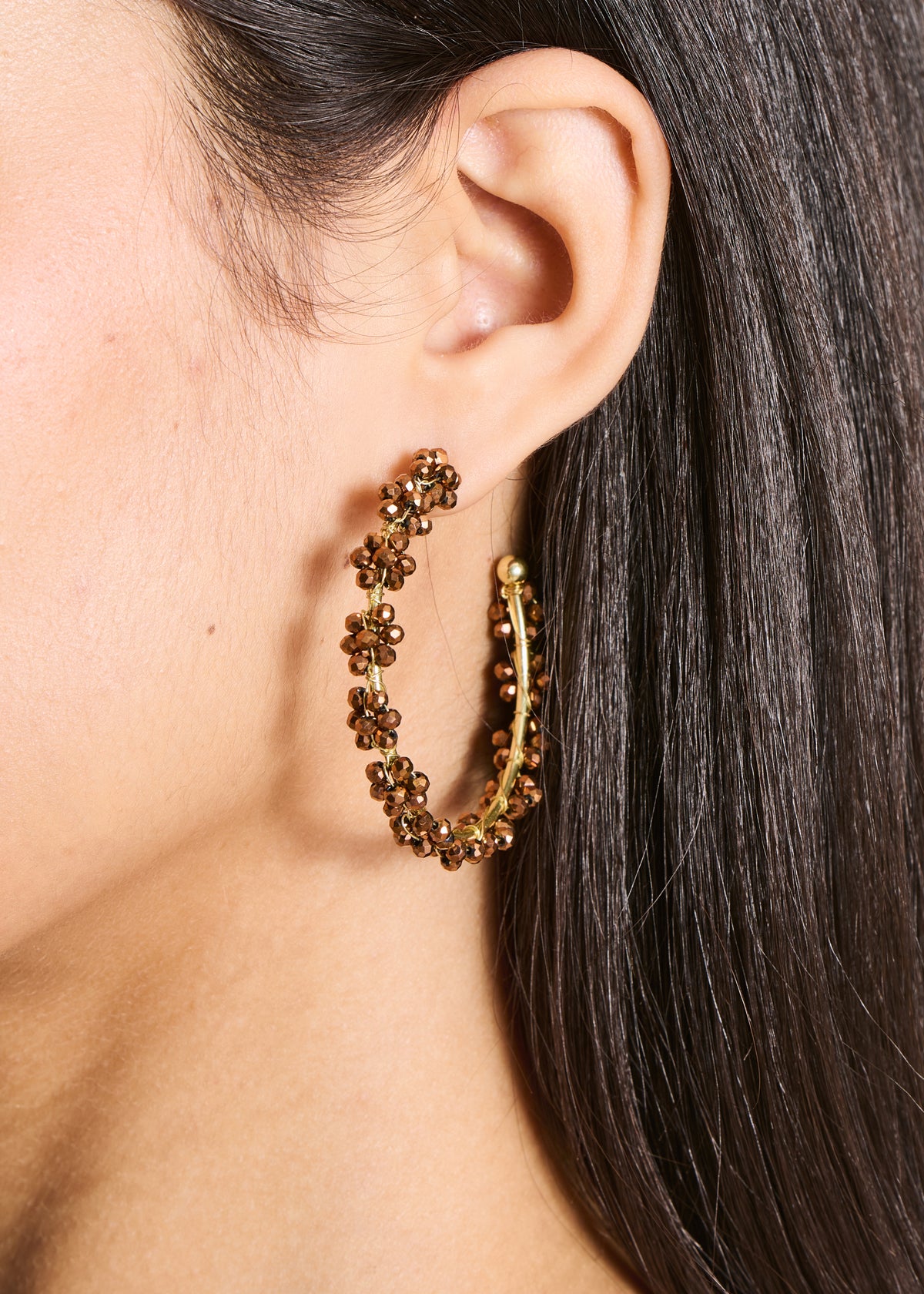 Brown pearl flower hoop earrings