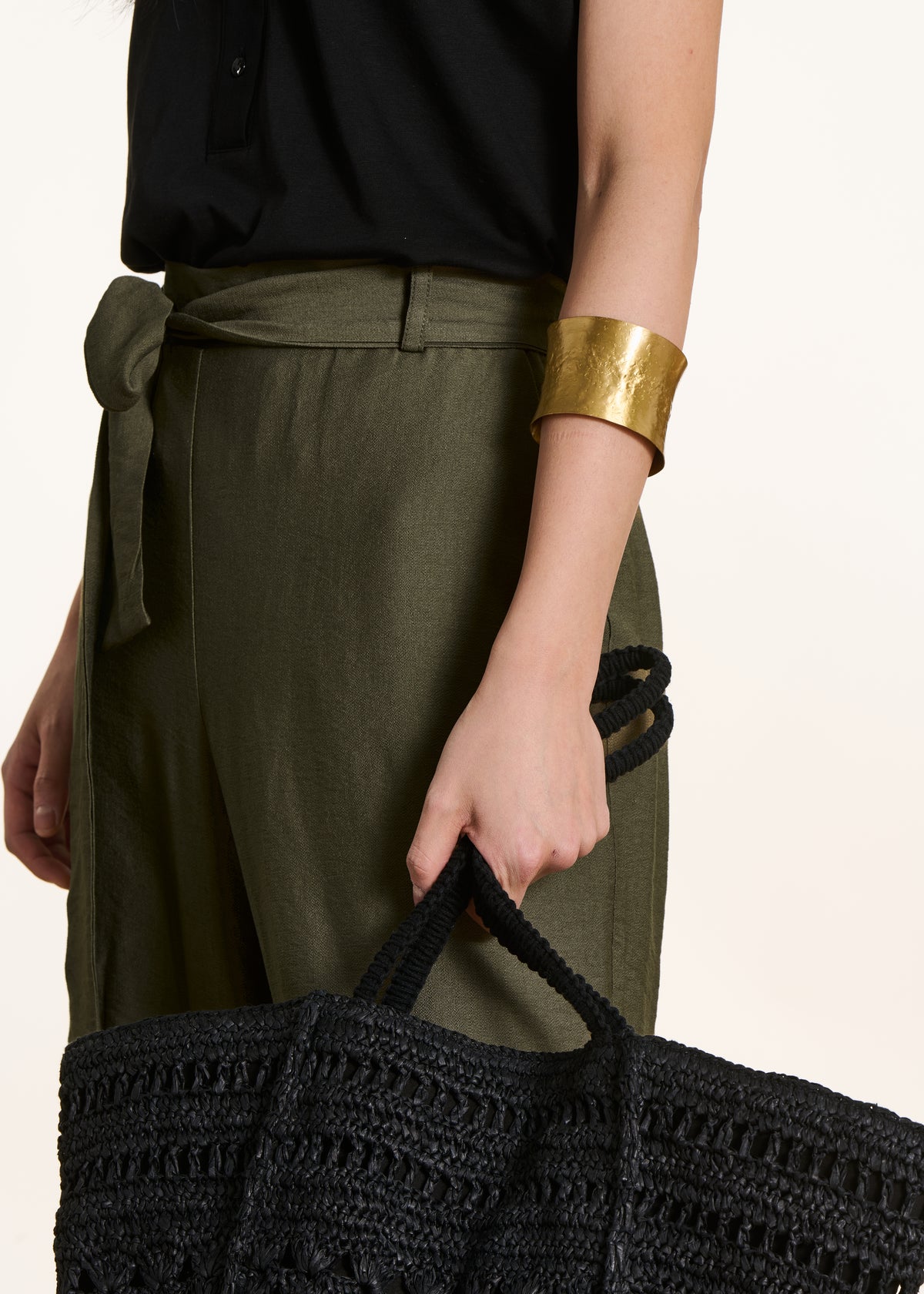 Grote verstelbare gouden bangle armband