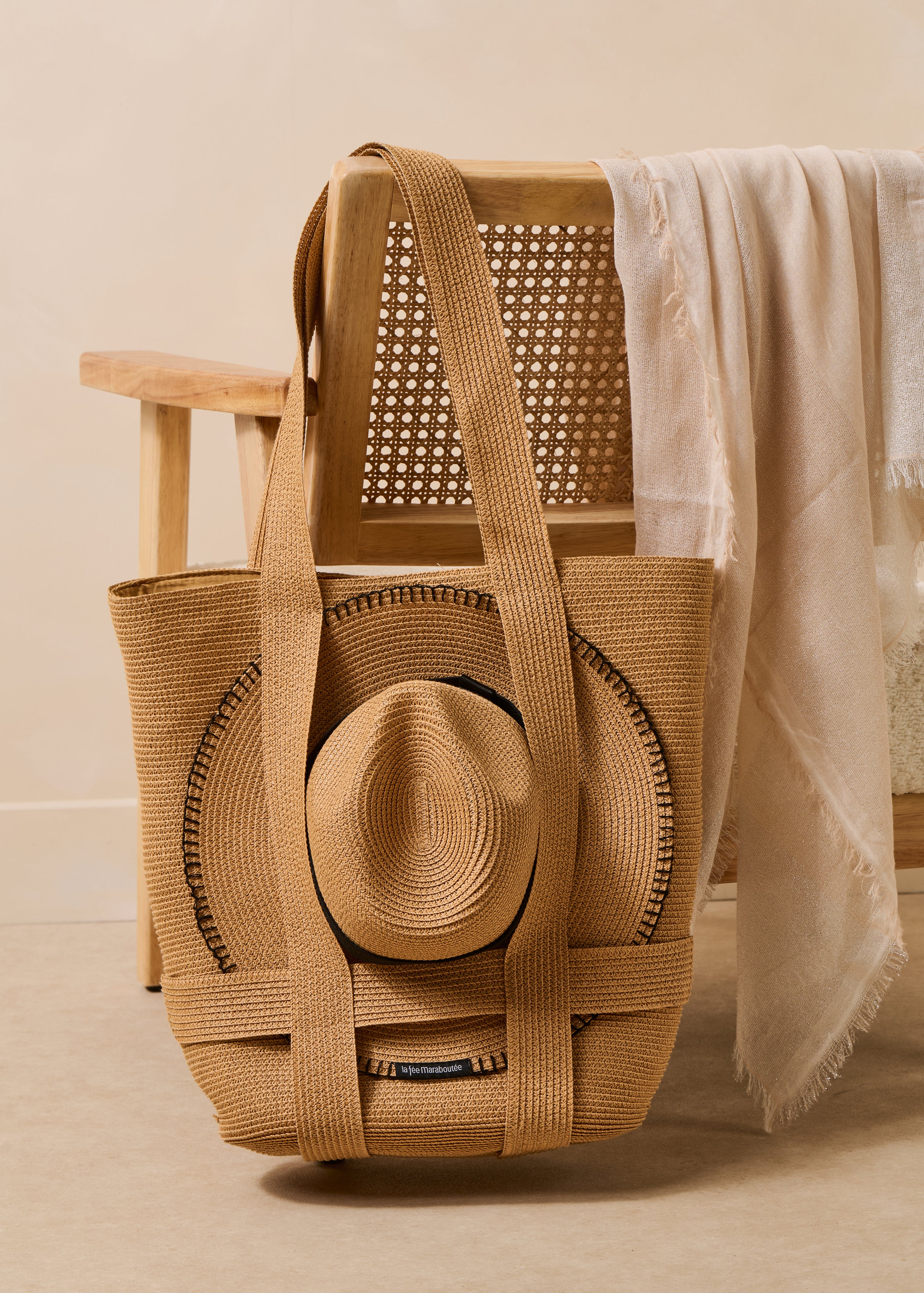 Beige Strohtasche
