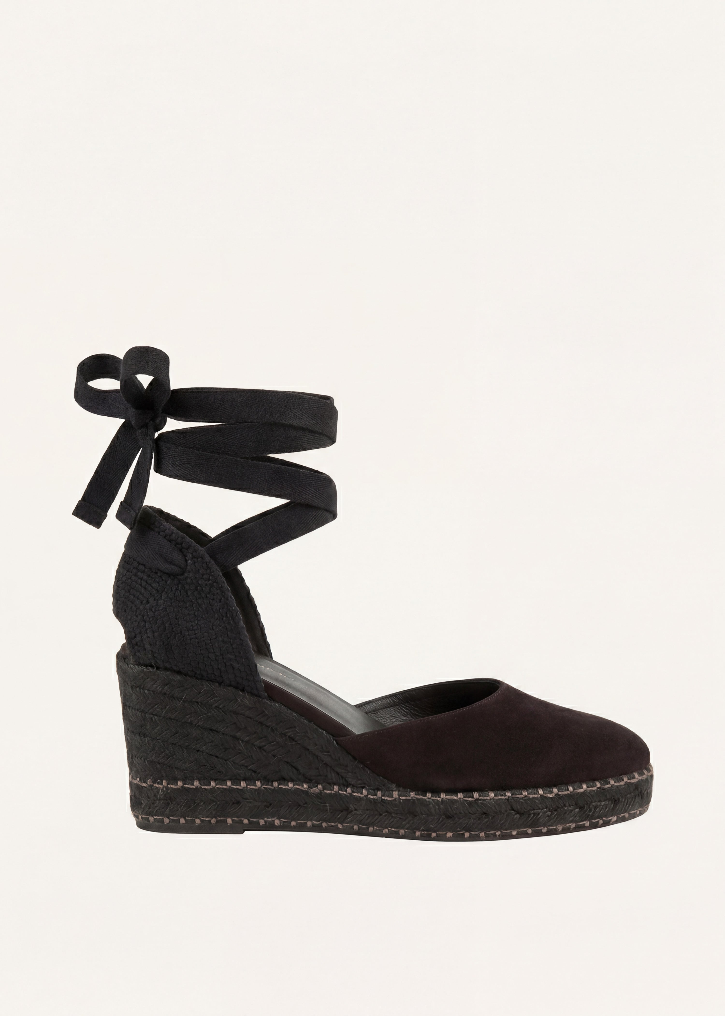 Alpargatas negras con cuña