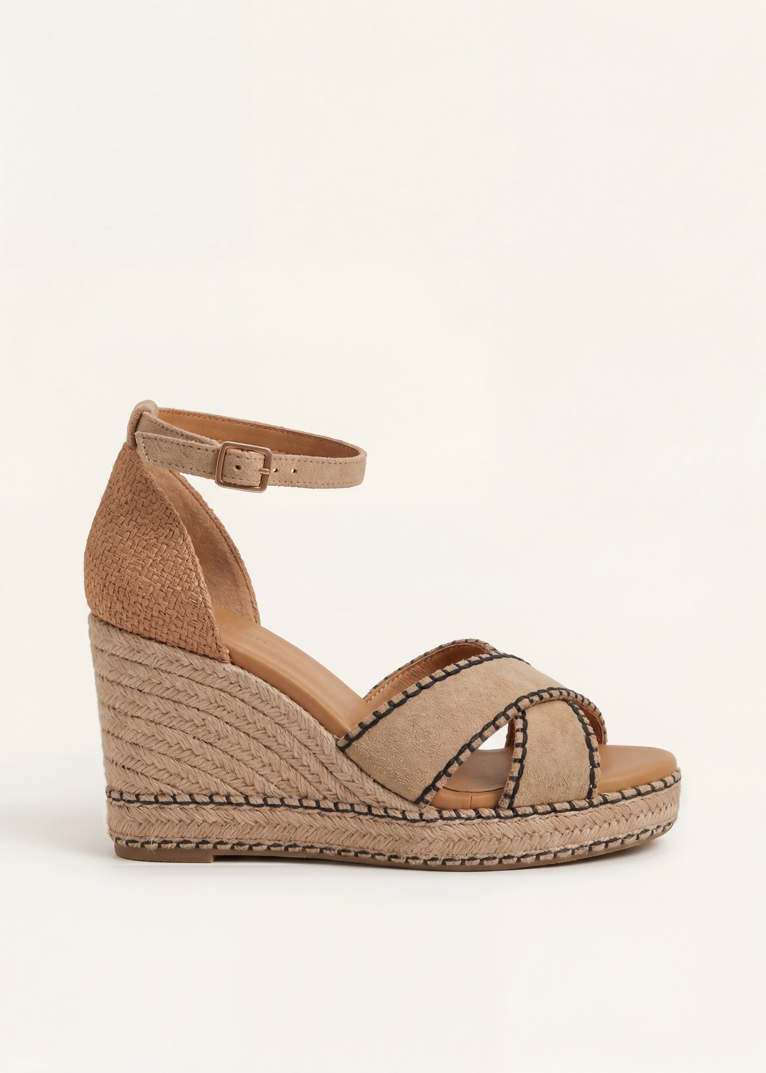 Beige Espadrilles mit Keilabsatz