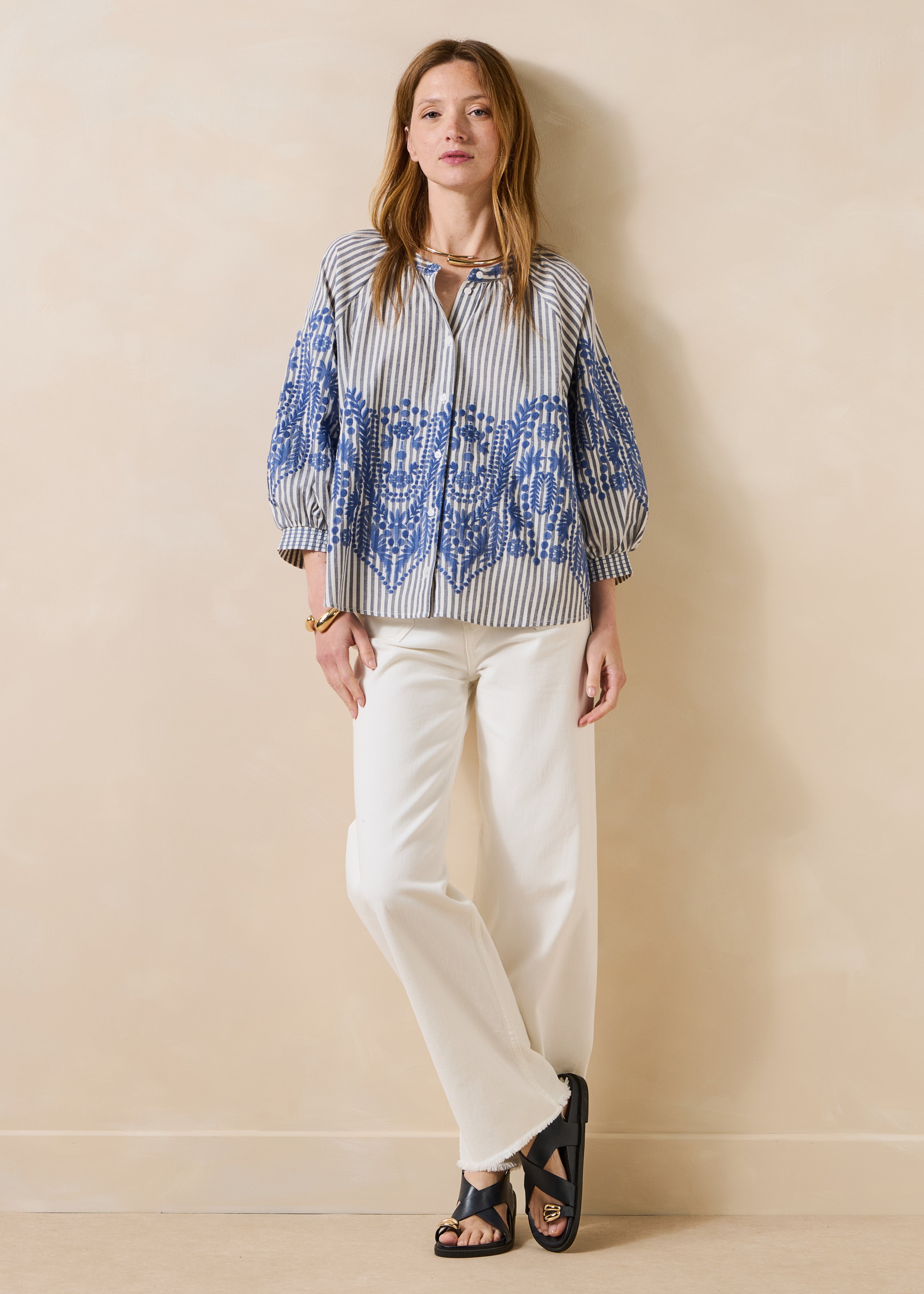Camicia ampia blu navy a righe e motivo jacquard
