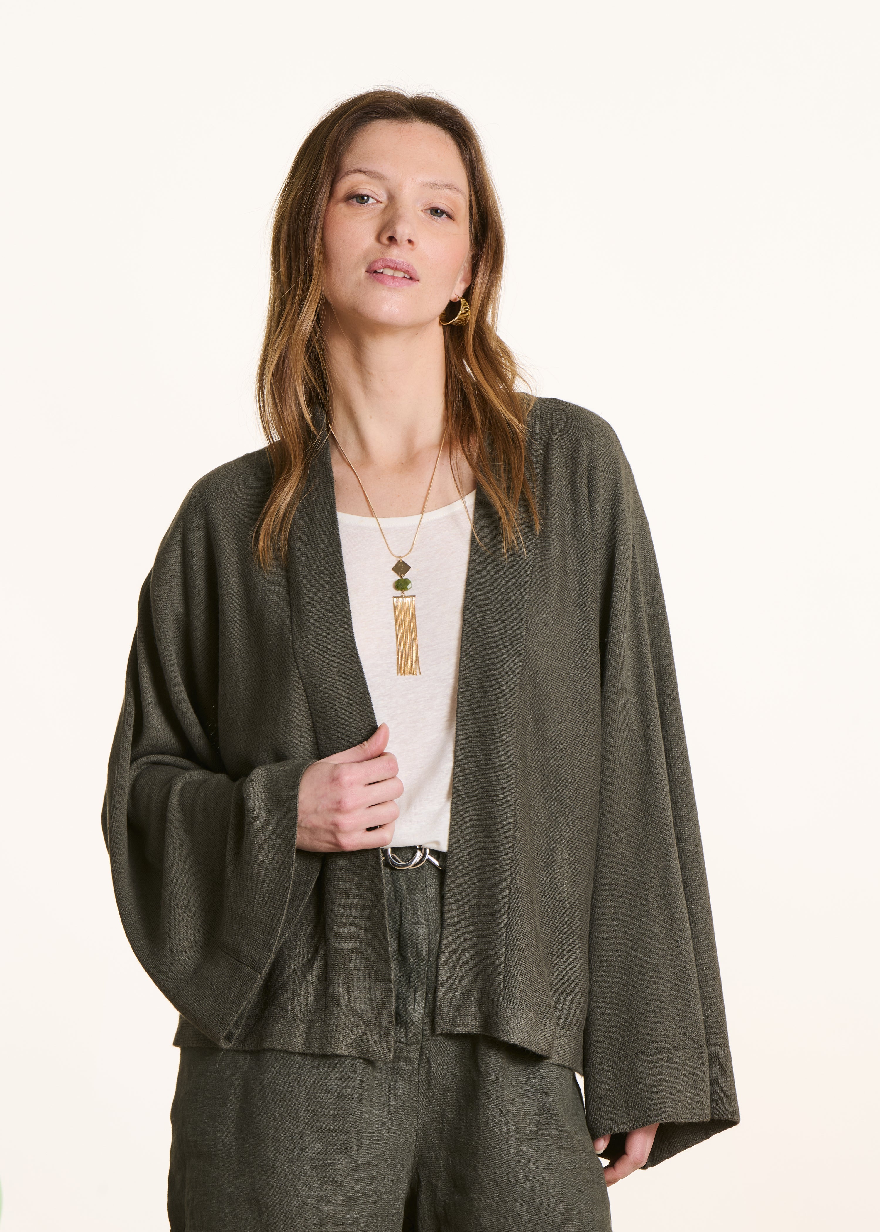 Loose open khaki cardigan with soft knit
