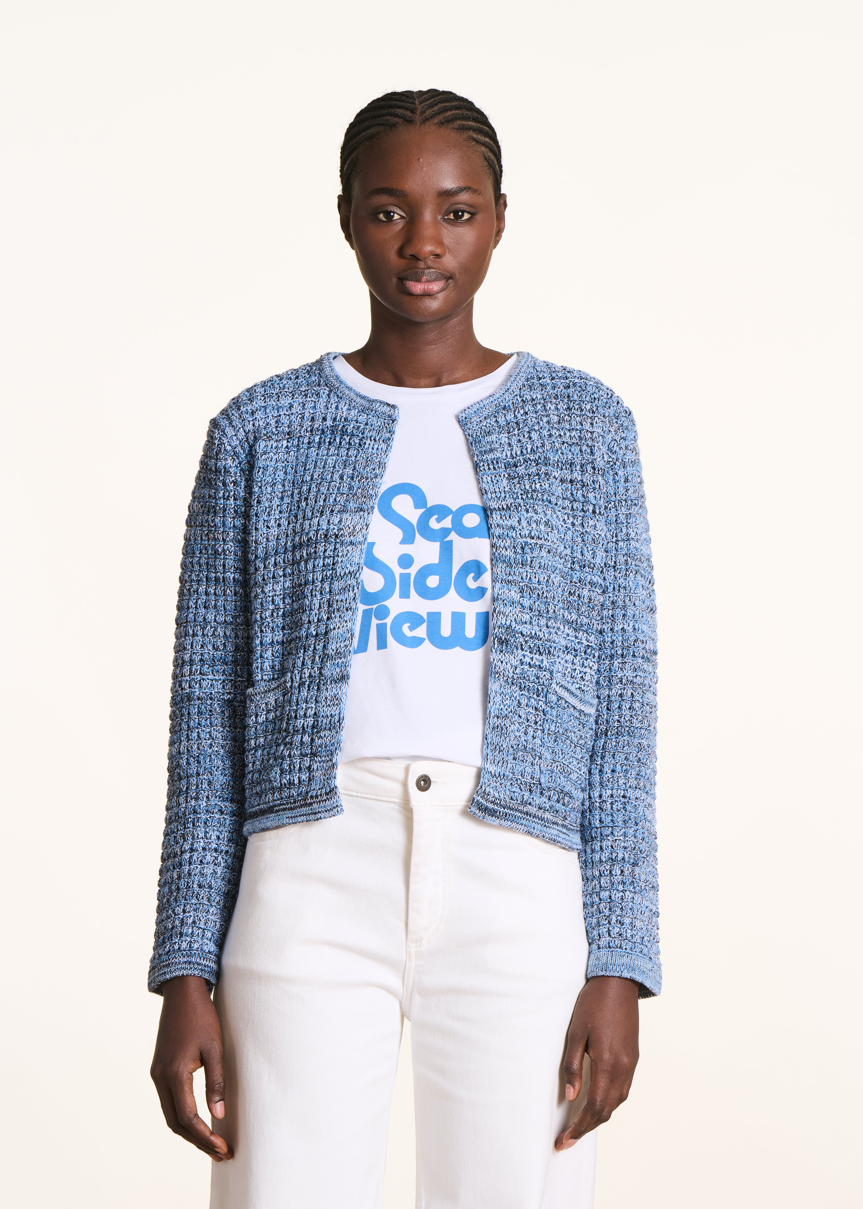 Offene blaue Strickjacke aus meliertem Strickstoff
