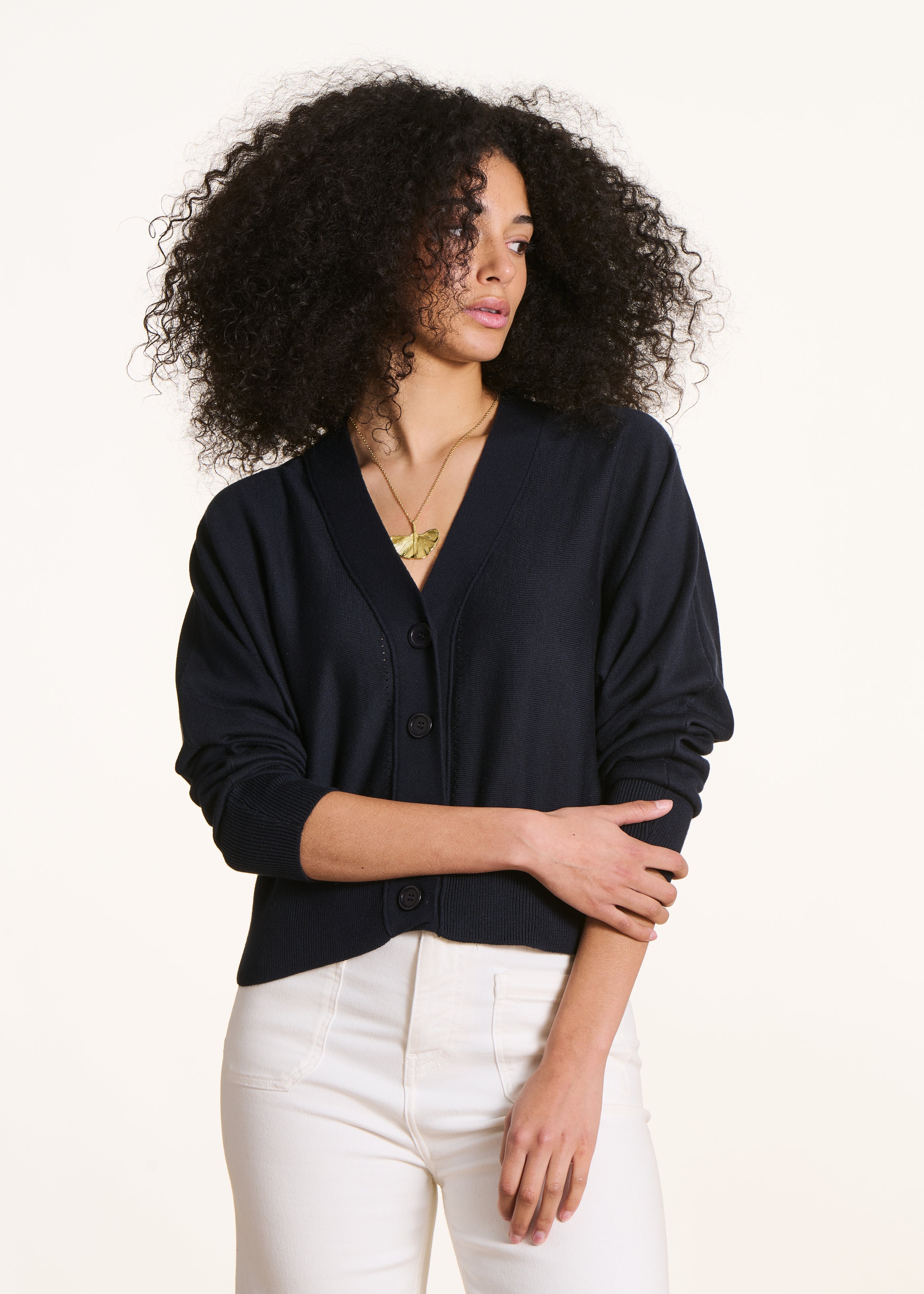 Loose dark blue cardigan in fine knit - La Fée Maraboutée