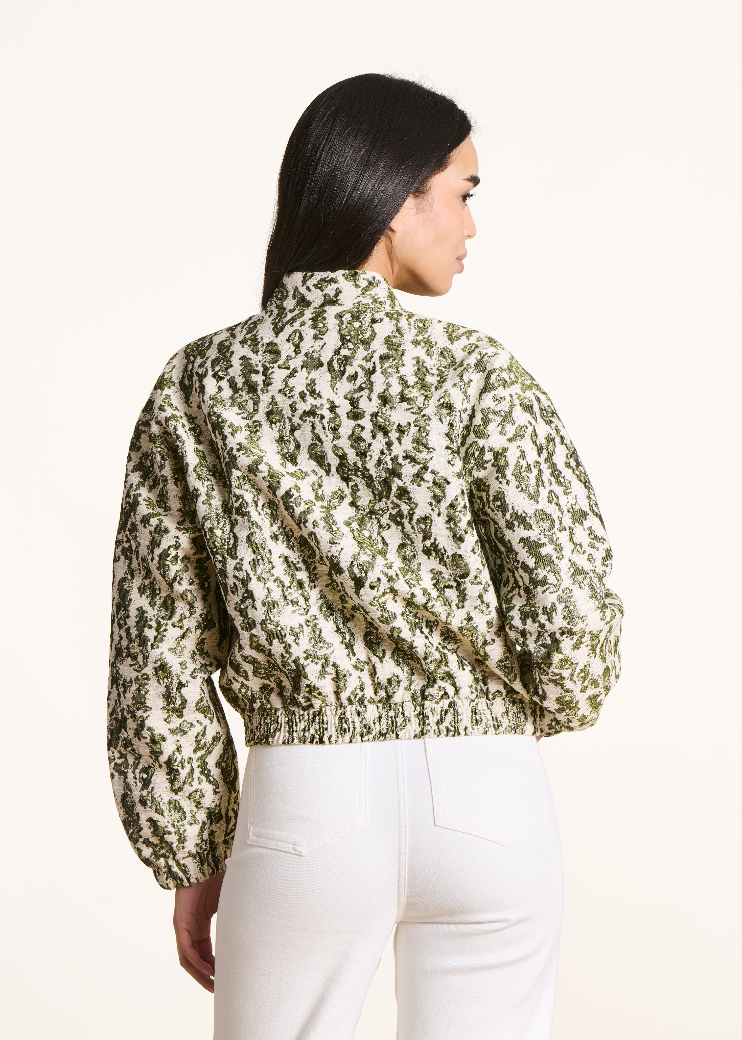 Cazadora bomber en jacquard kaki