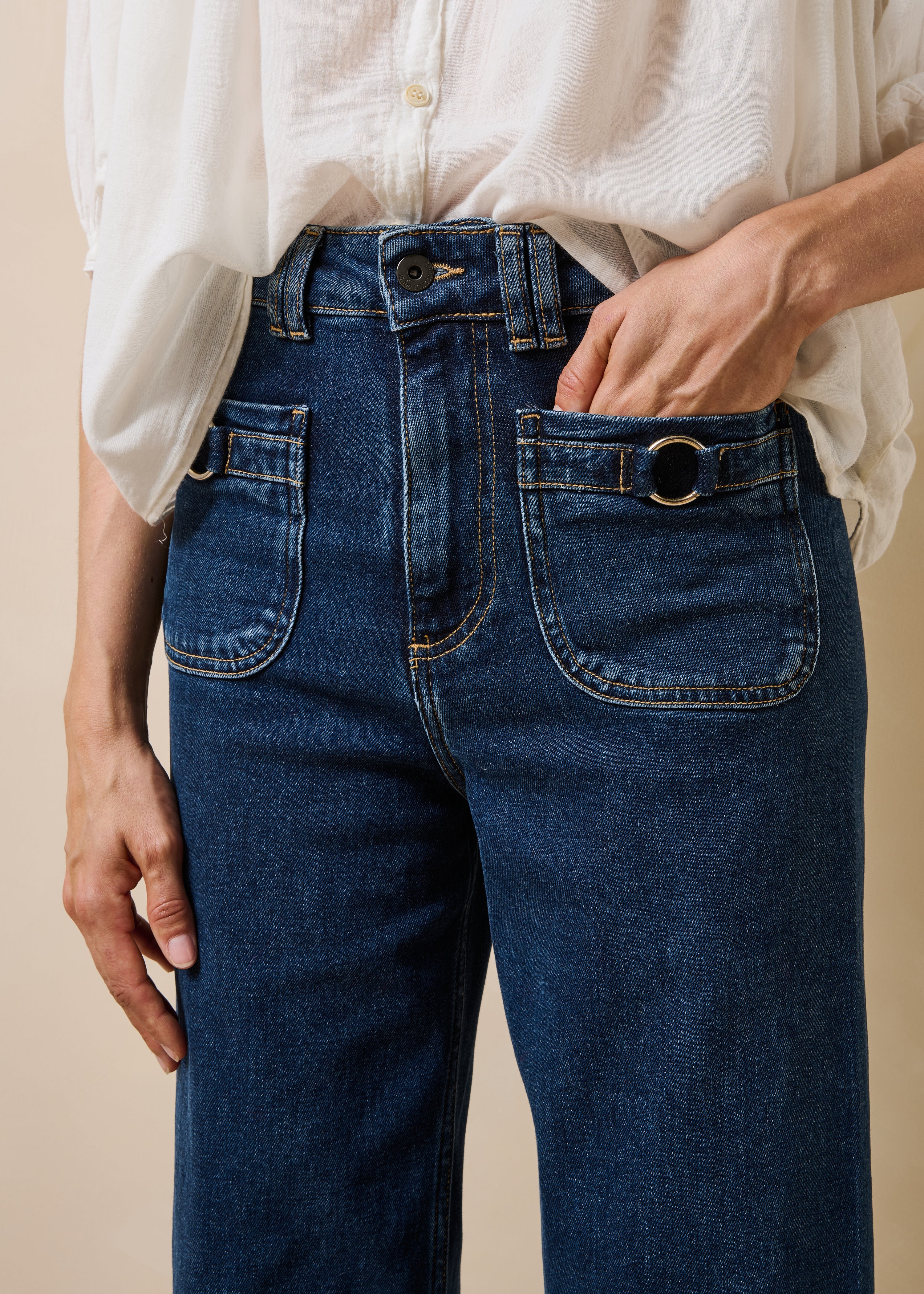 Jean droit taille haute en coton biologique