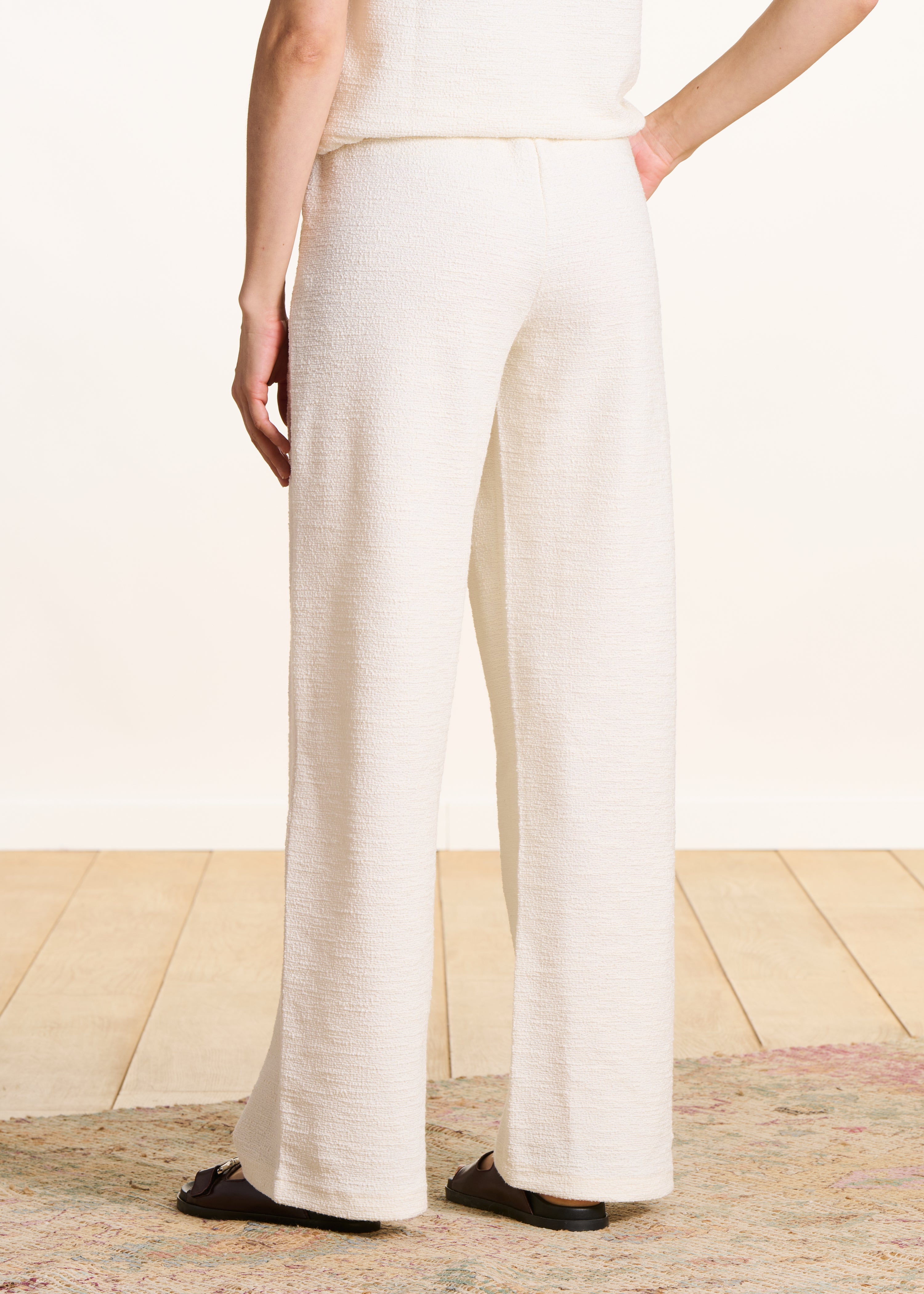 Pantalon large écru élastiqué en jersey