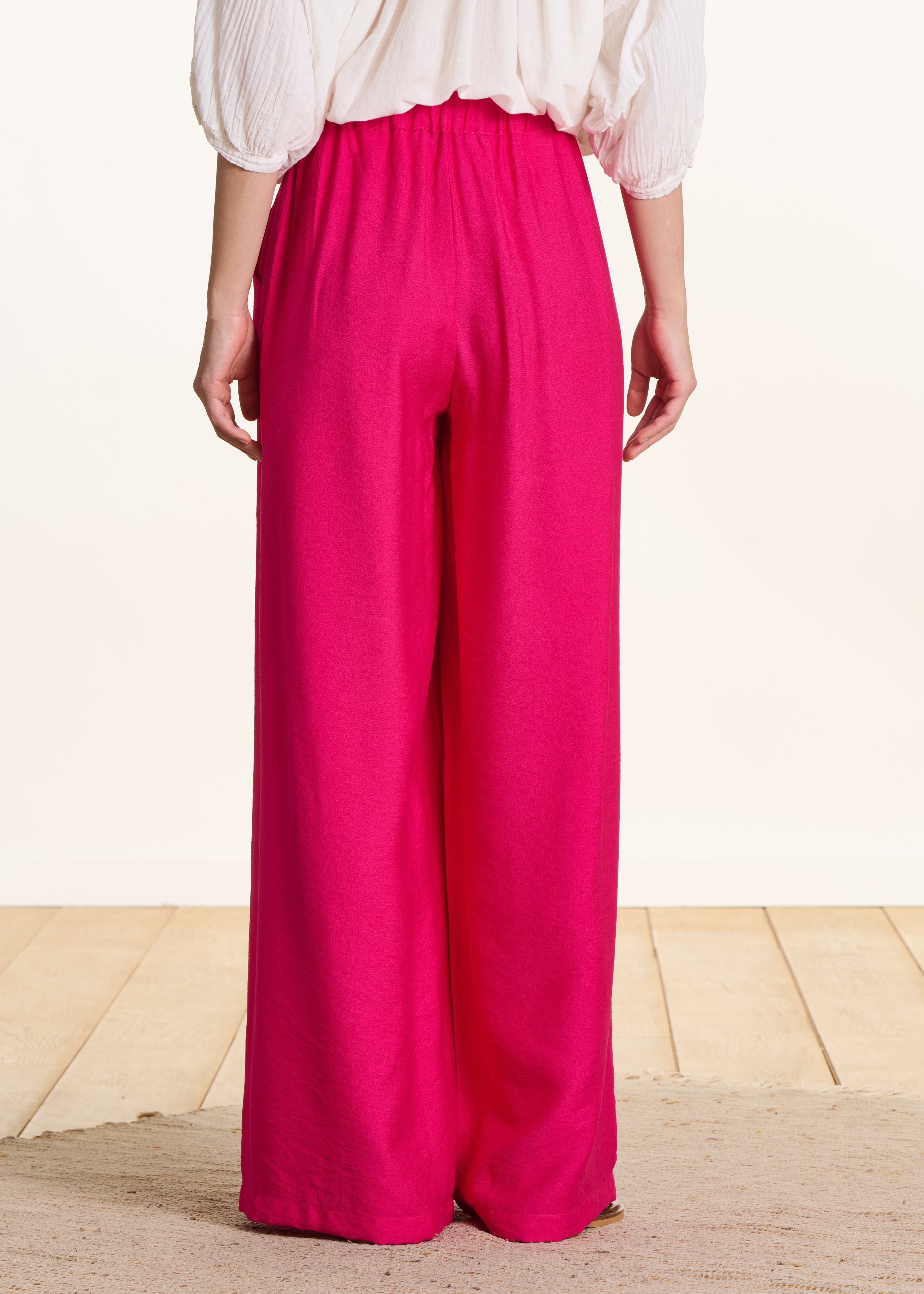 Weite Hose in Fuchsia-Rosa mit elastischem Bund