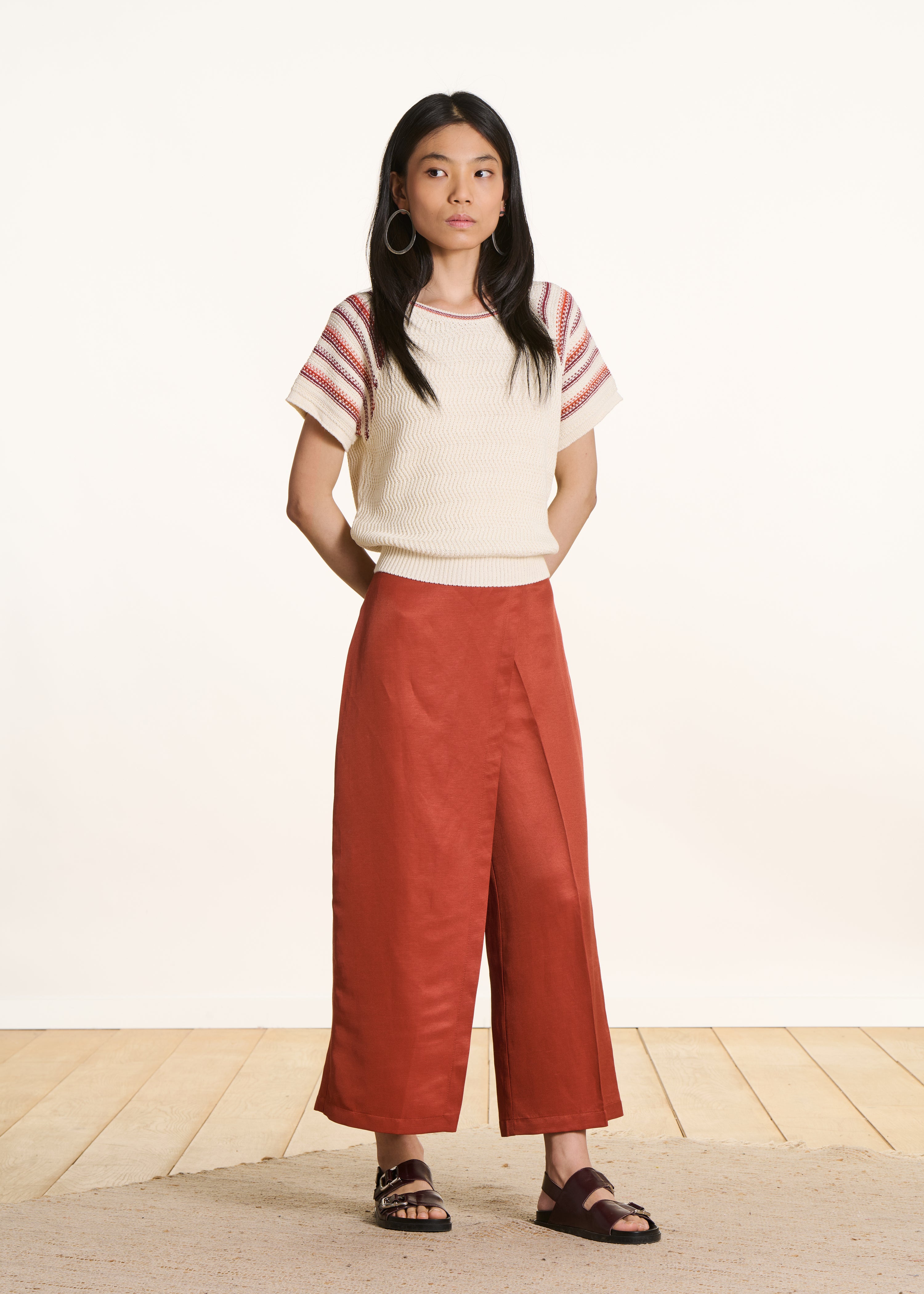 Hoge taille broek 7/8 in baksteenrood met split