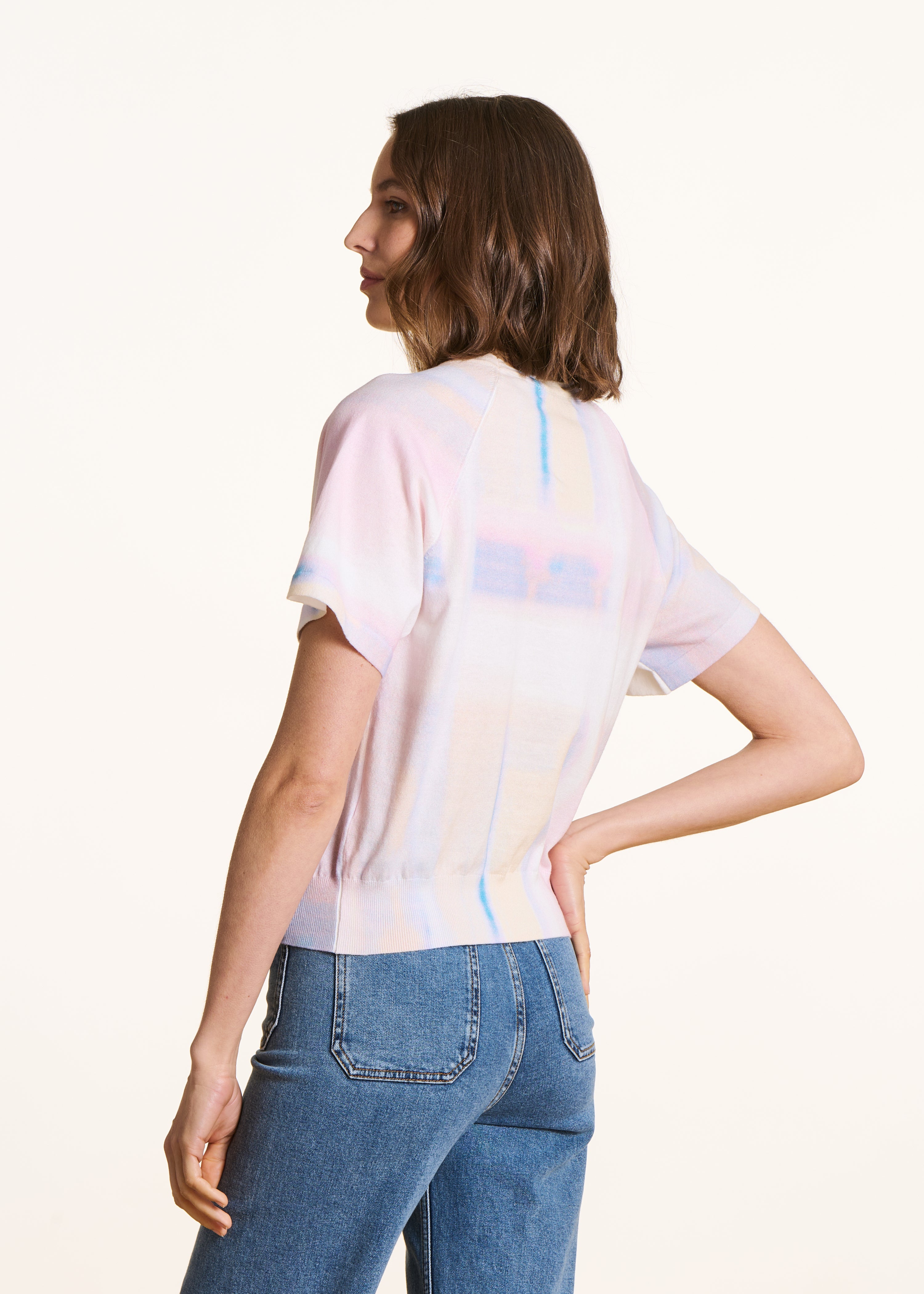 Ecru short-sleeve sweater with print in organic cotton