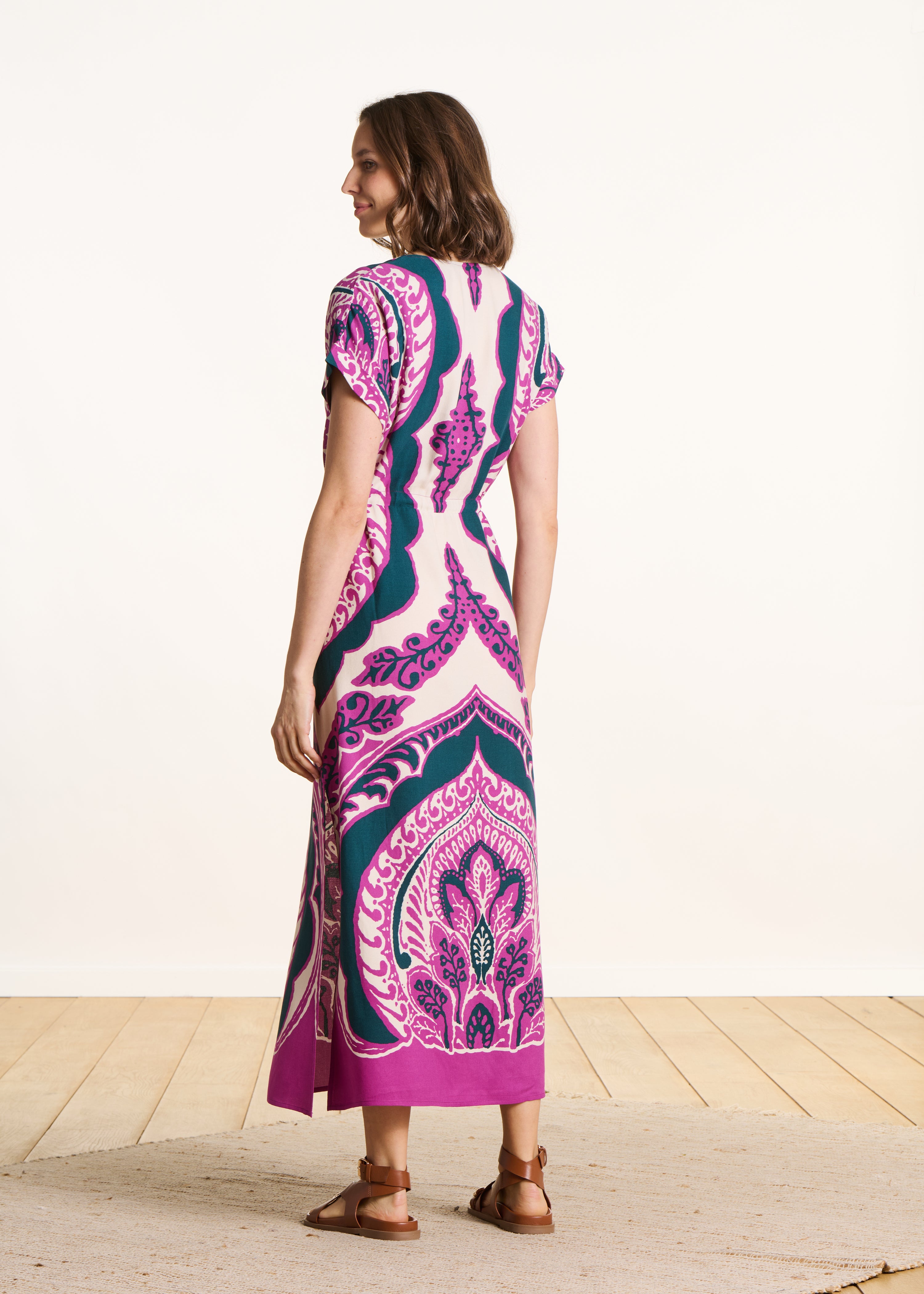 Robe longue fendue manches courtes à imprimé violet