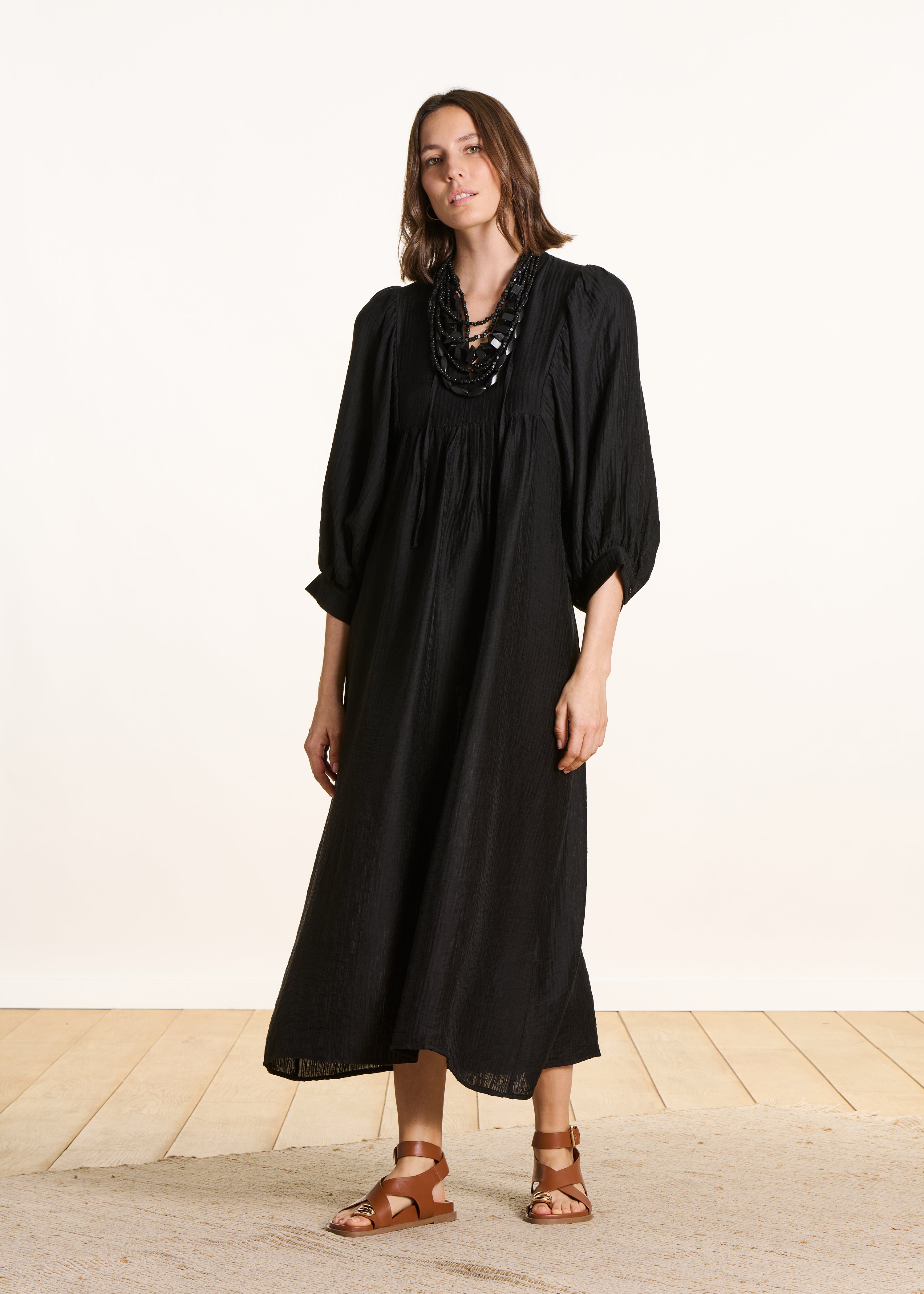 Black loose long dress with 3/4 sleeves - La Fe Maraboute