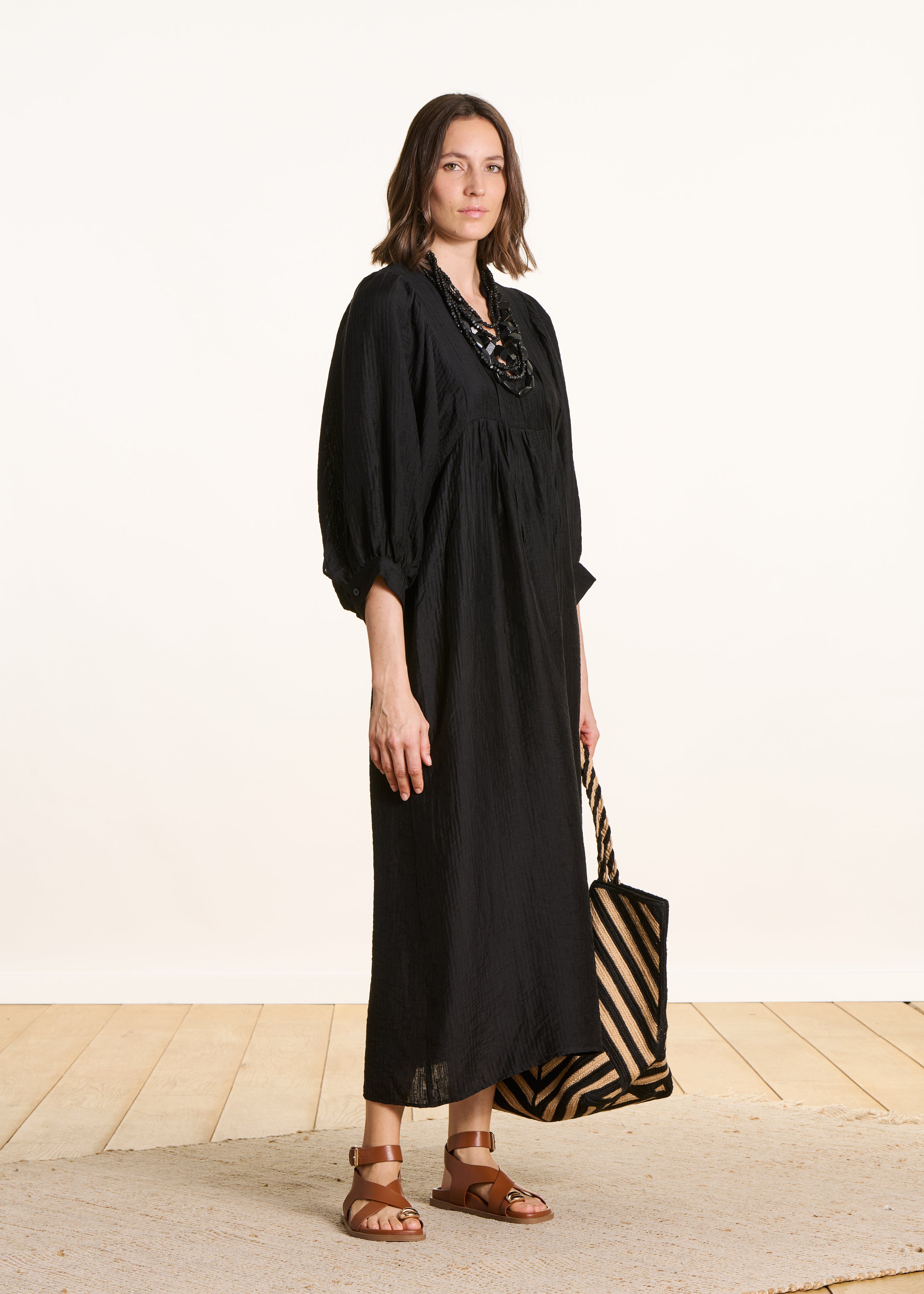 Black loose long dress with 3/4 sleeves