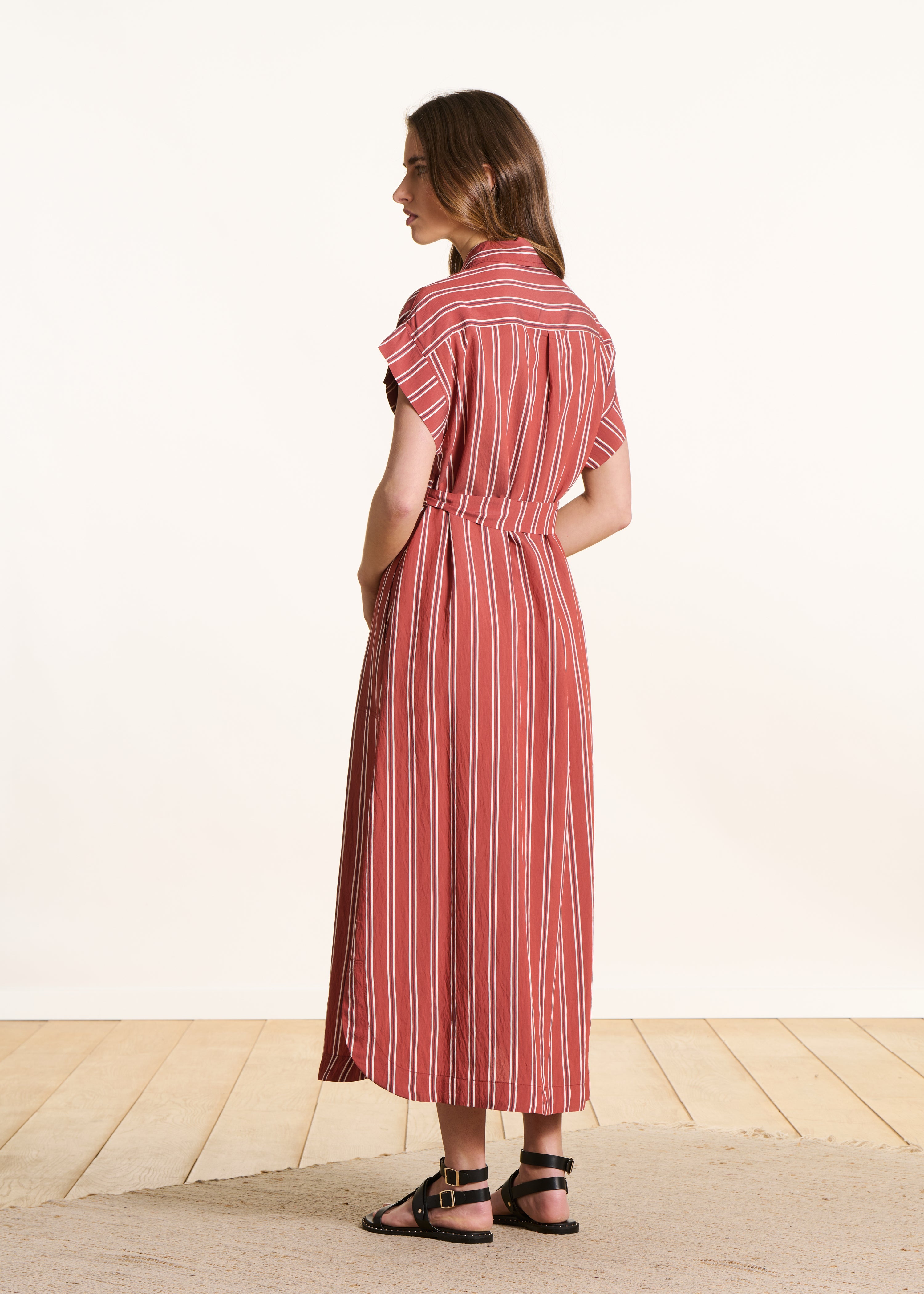 Abito camicia rosso a righe