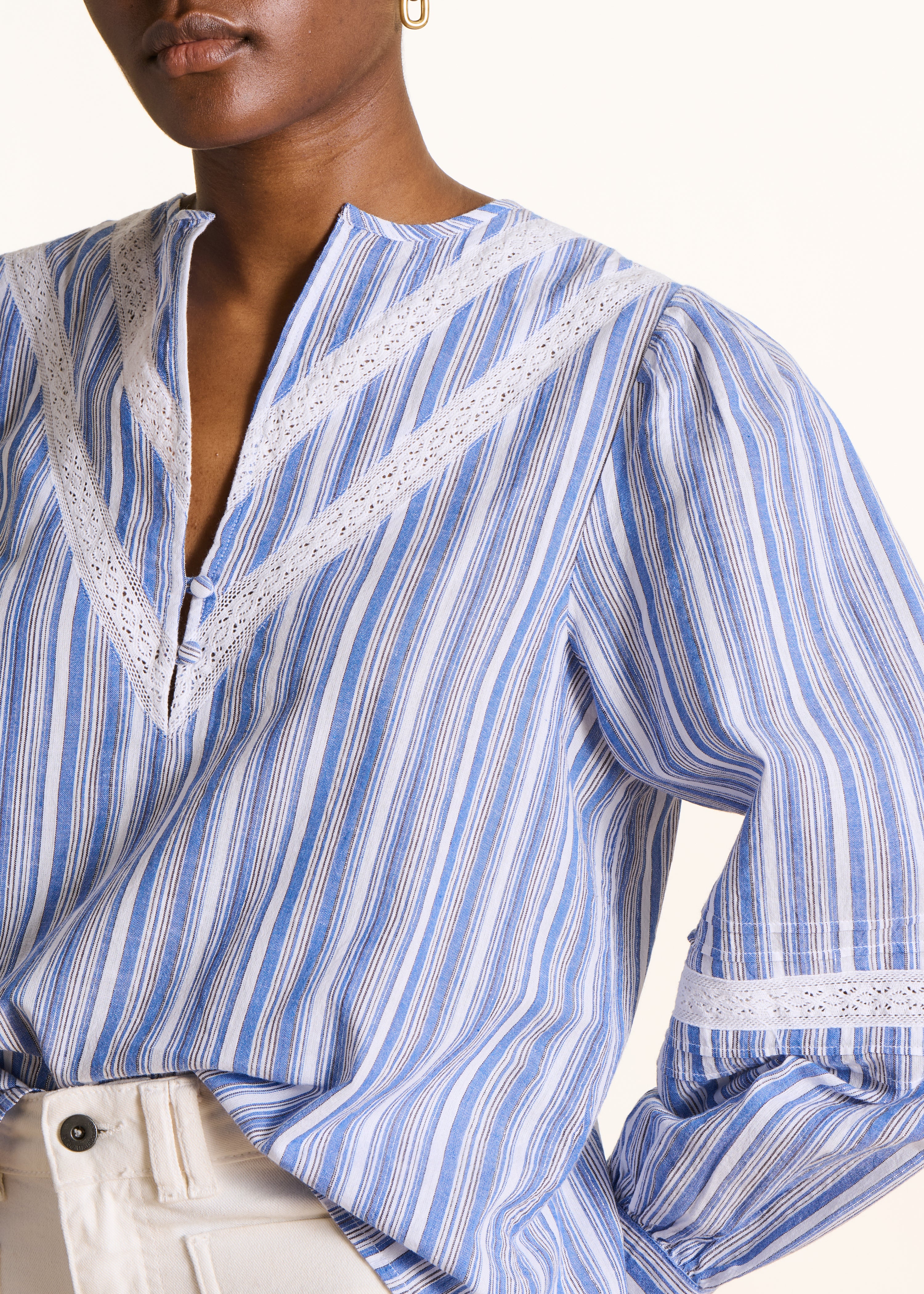 Striped blouse in white and blue organic cotton