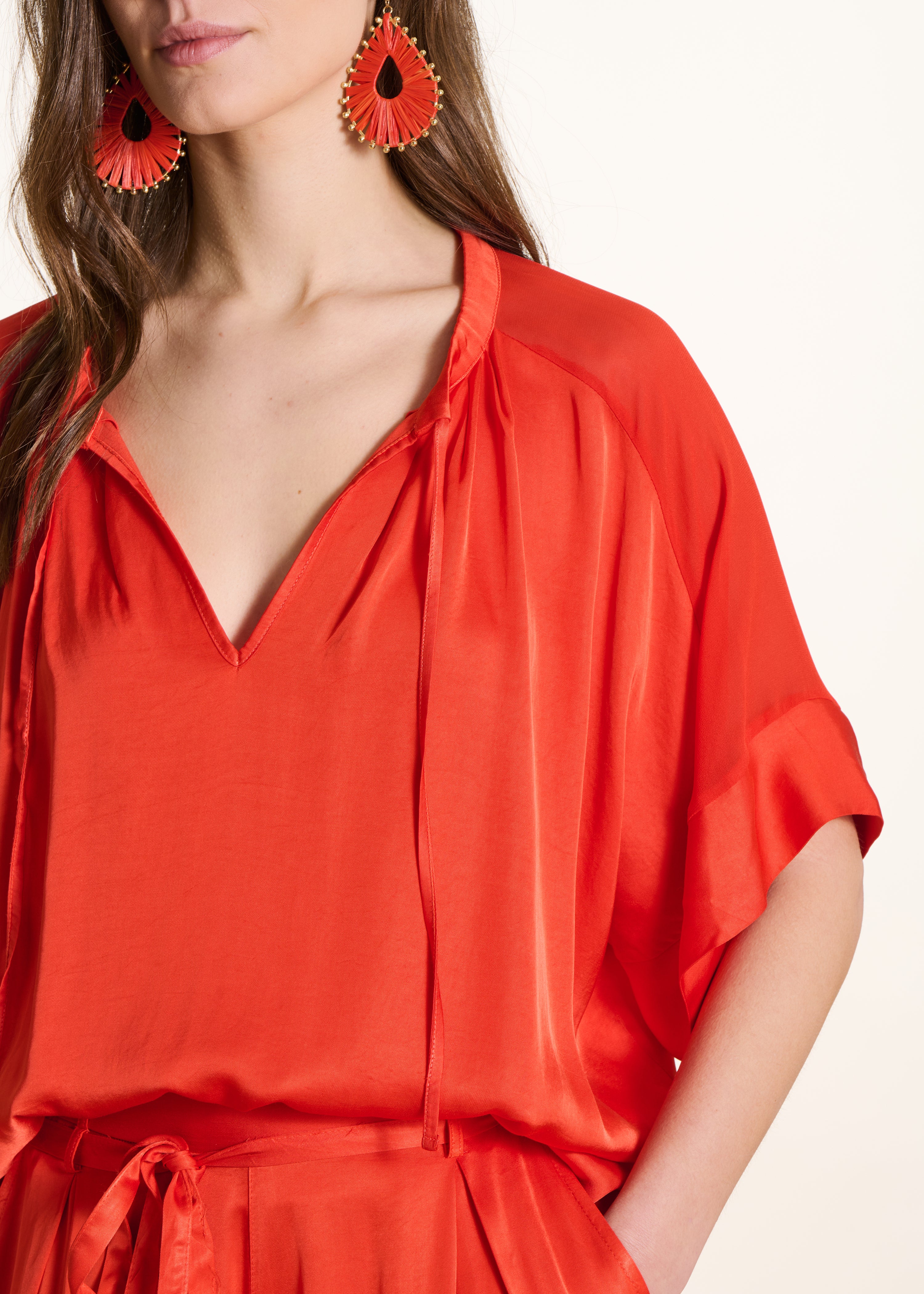Blouse orange ample en satin
