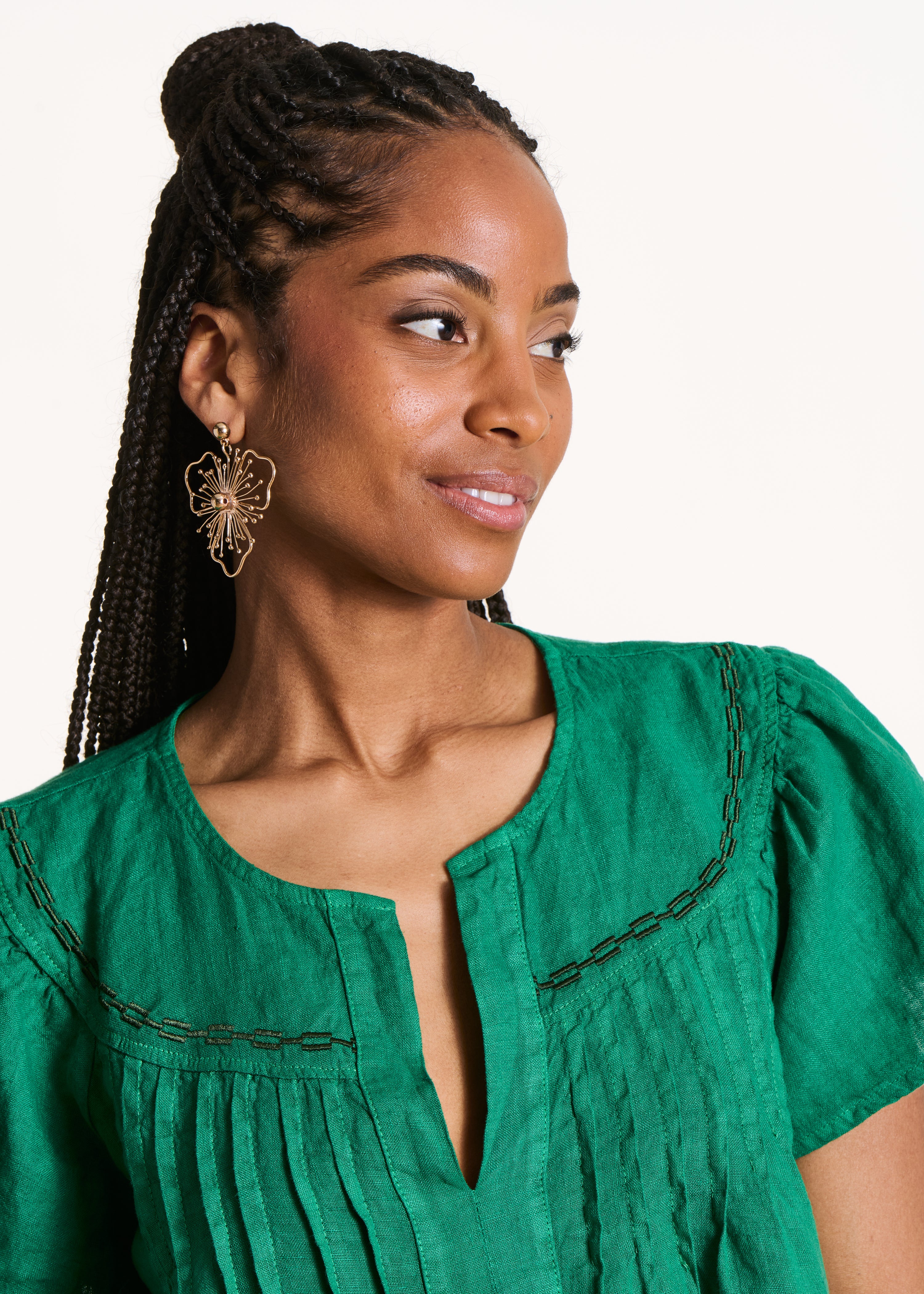 Loose green linen top with short sleeves