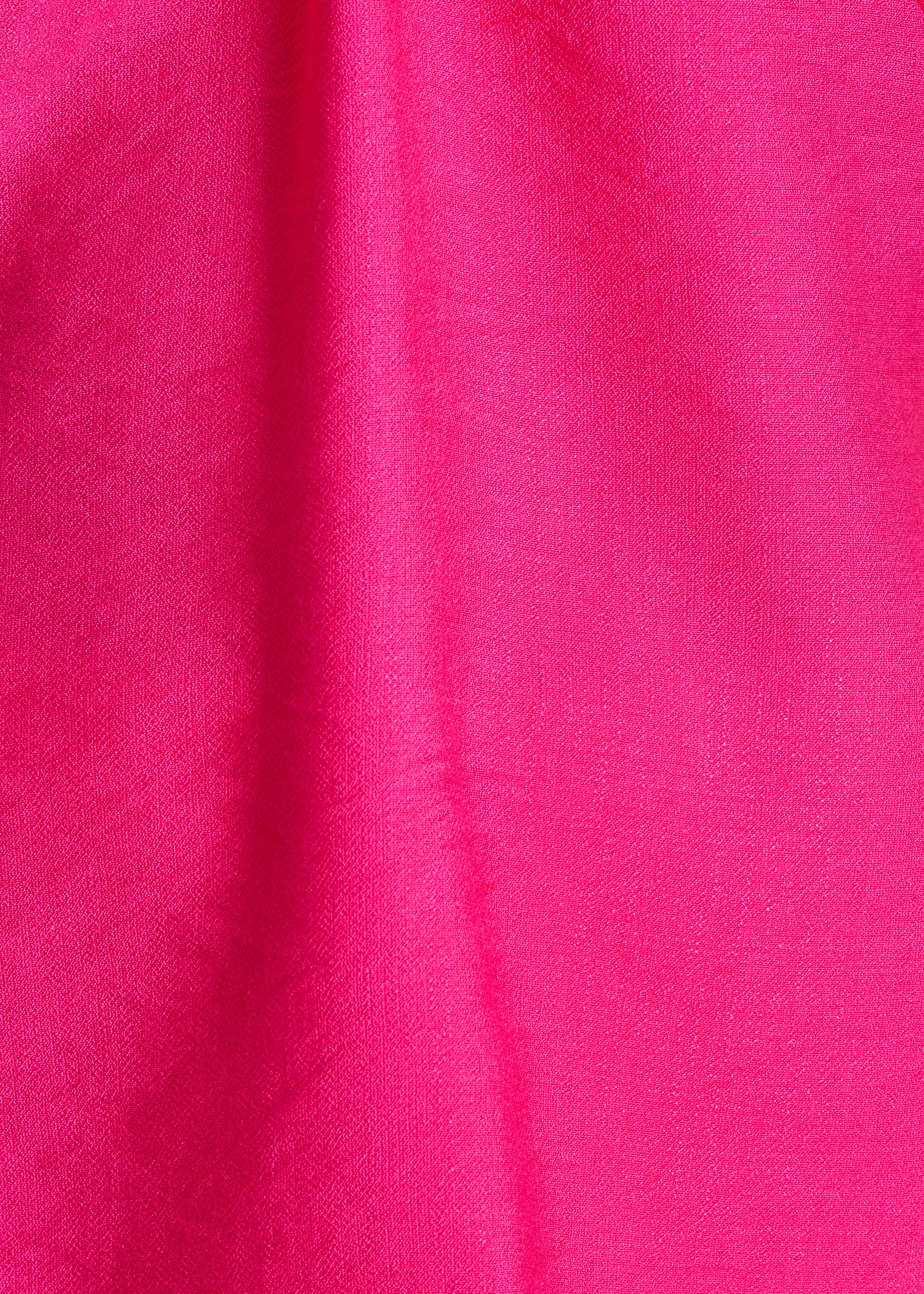 Fuchsia pink short sleeve top