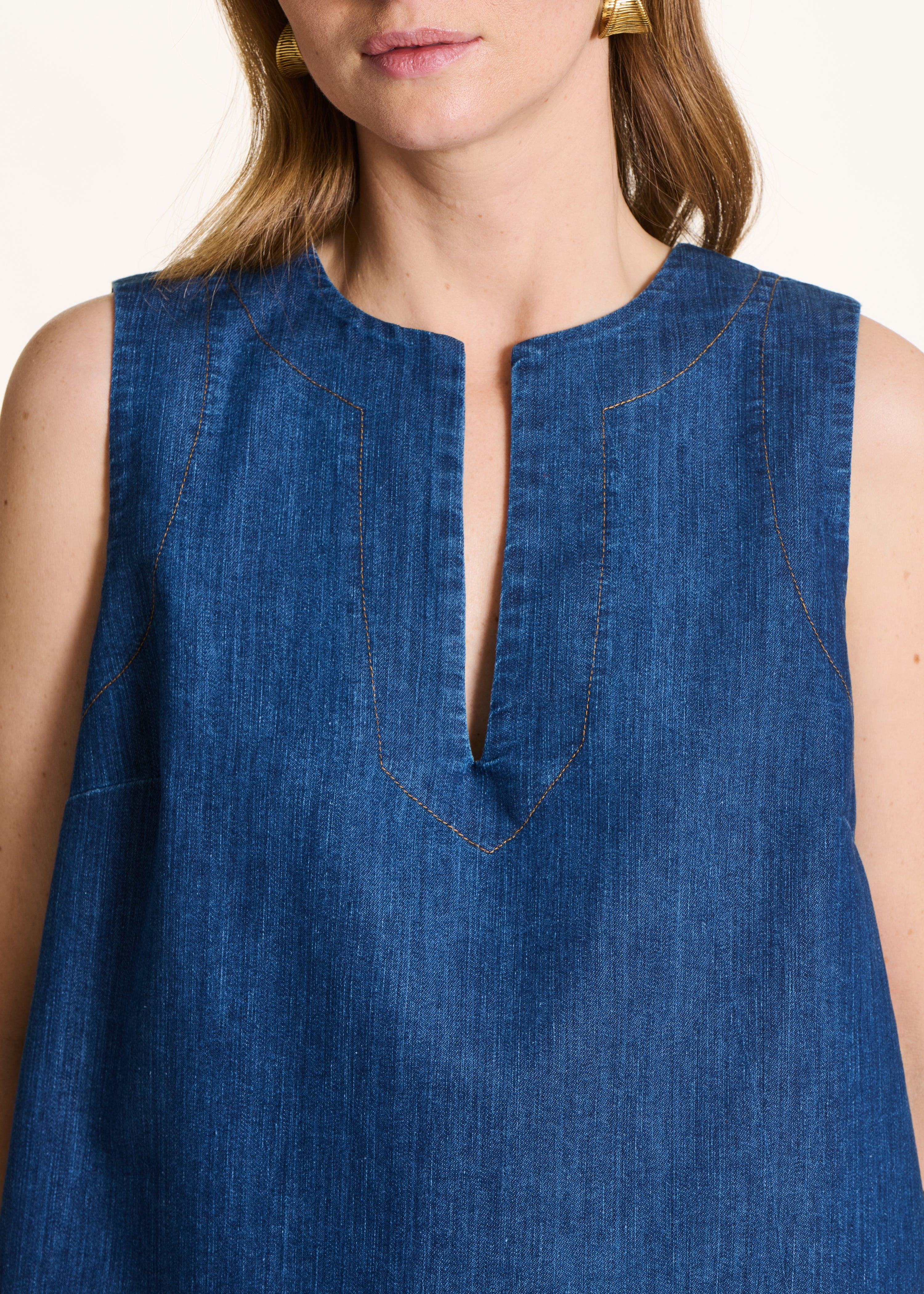 Top in jeans senza maniche