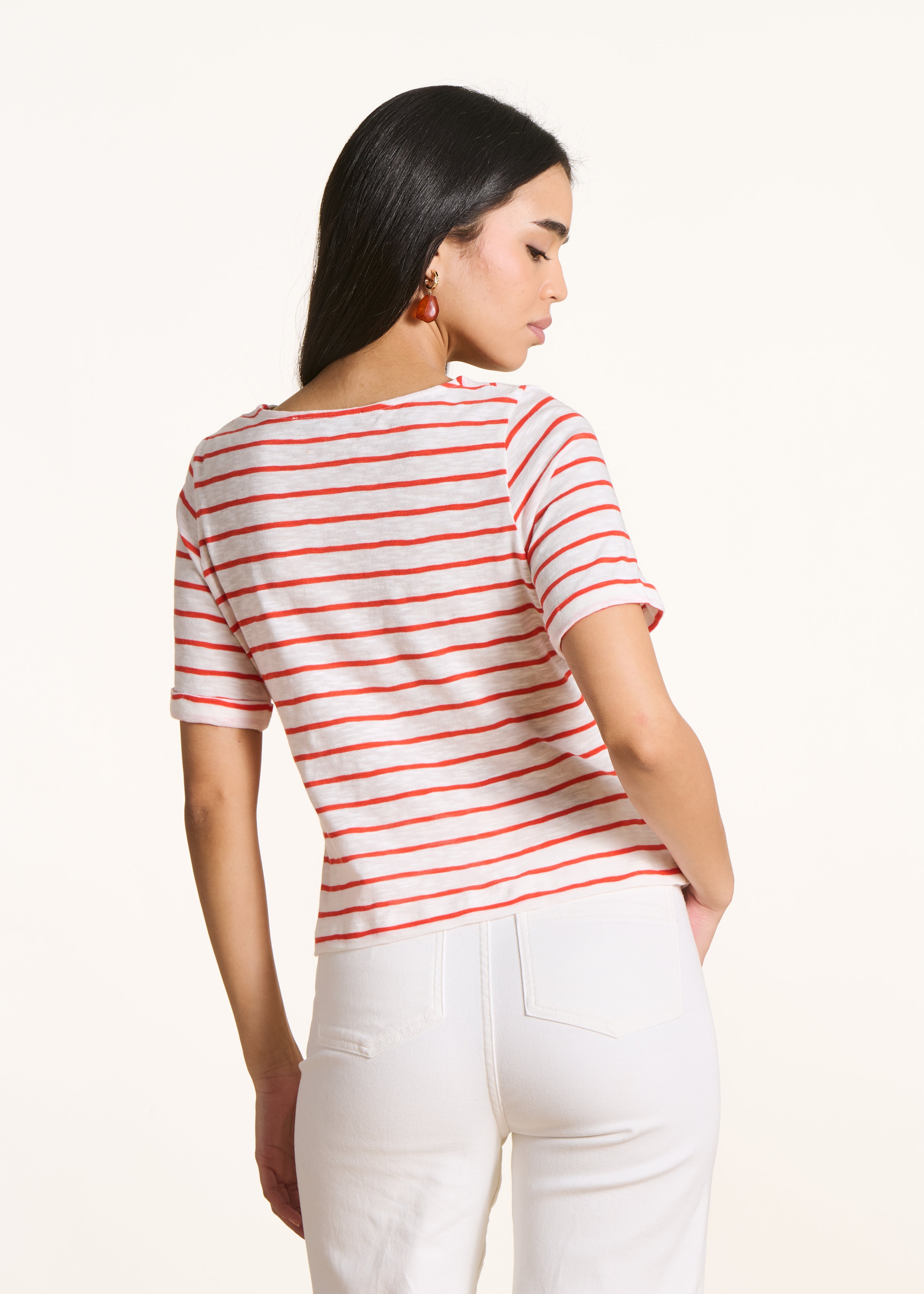 T-shirt écru a righe arancioni maniche corte