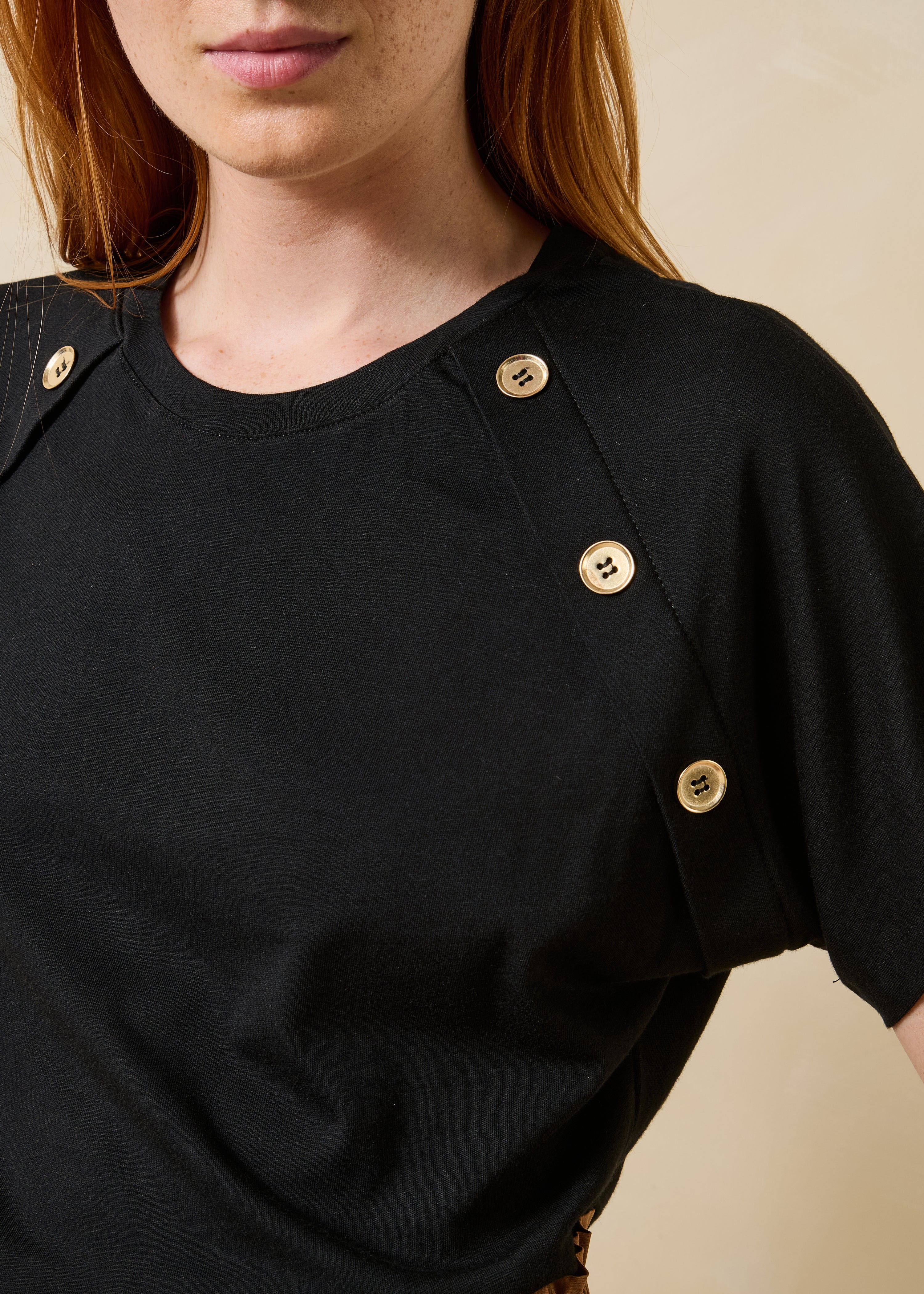 T-shirt noir manches courtes en coton biologique
