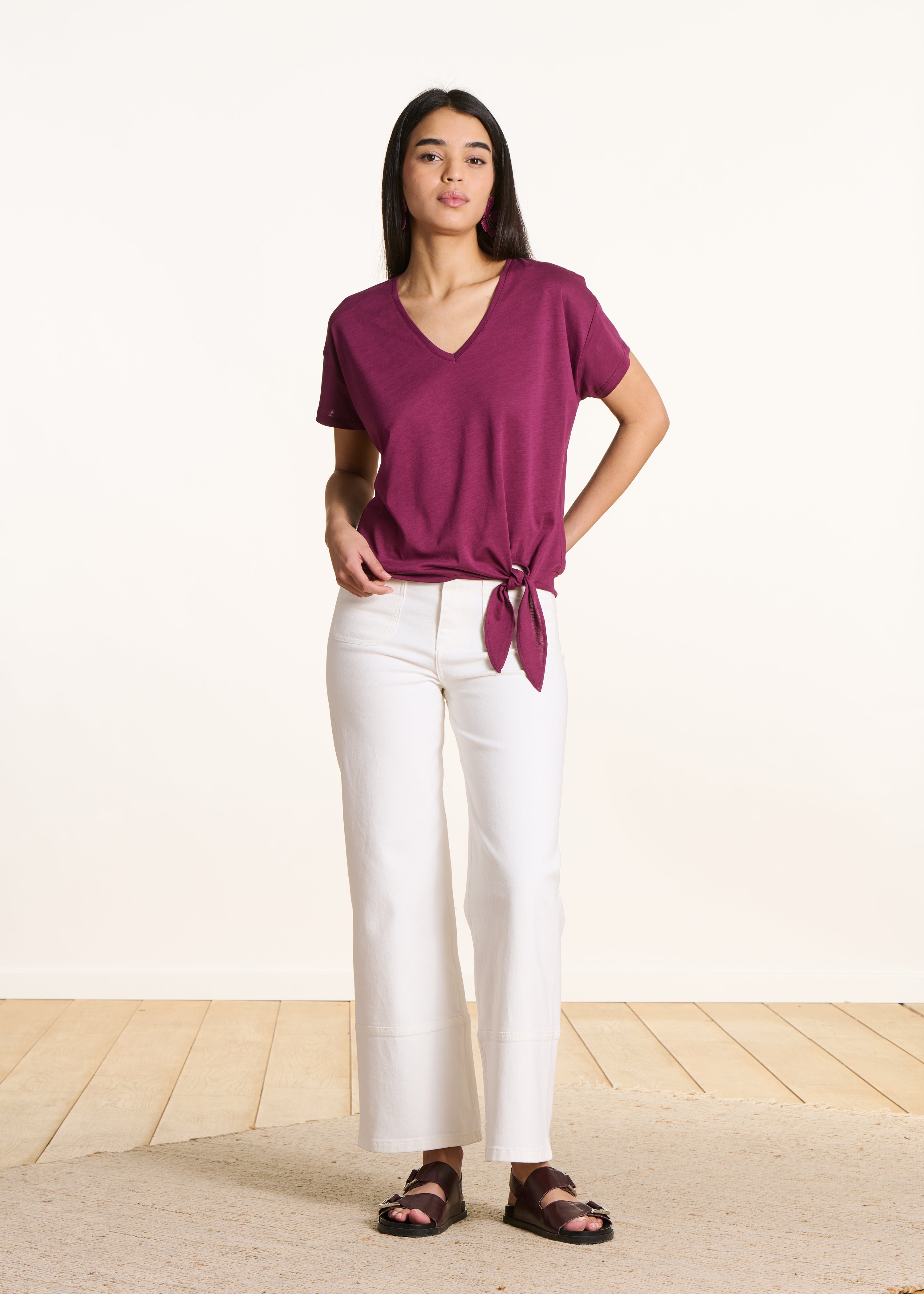 T-shirt violeta em lyocell de mangas curtas