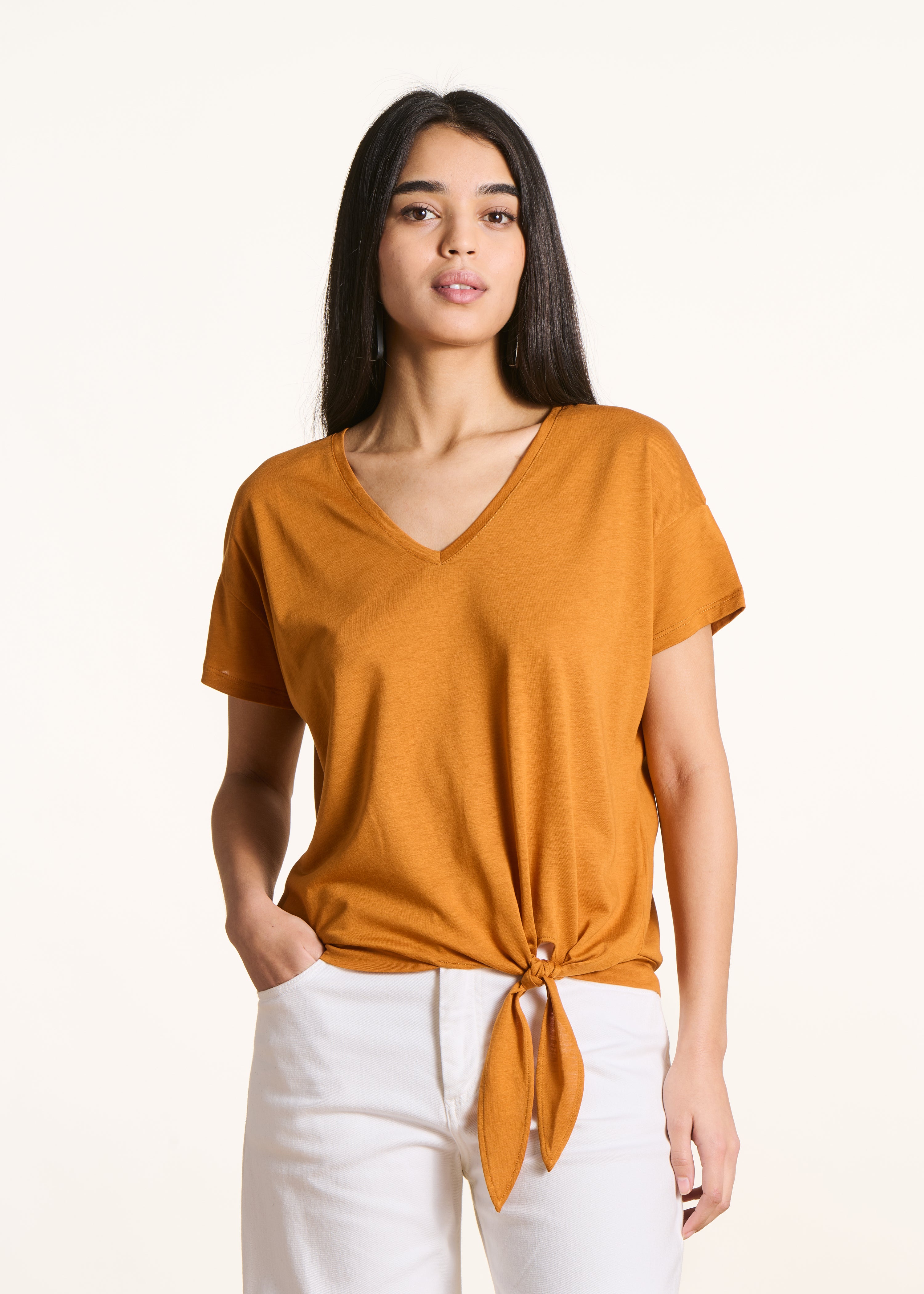 T-shirt ocra in lyocell maniche corte