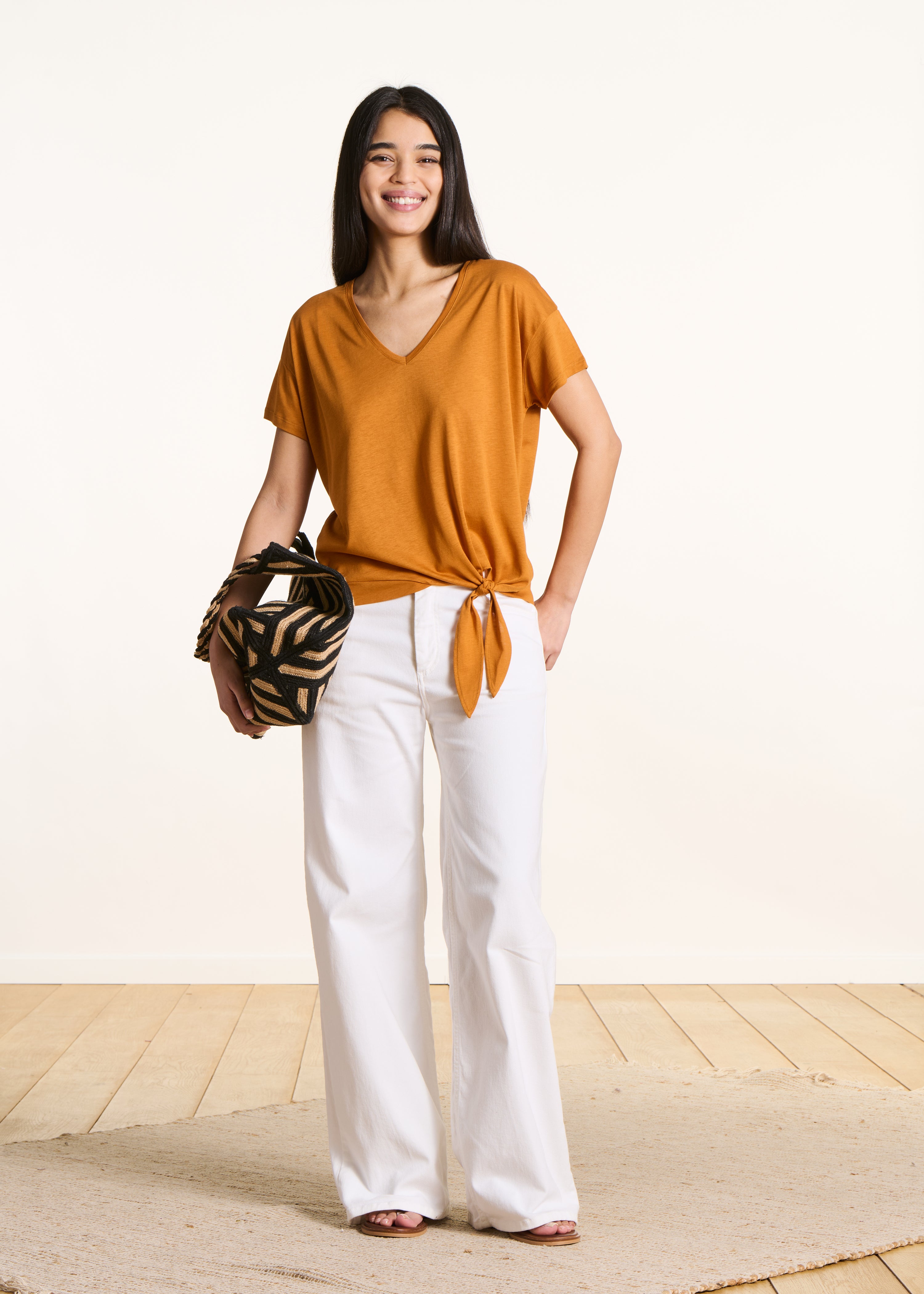 T-shirt ocra in lyocell maniche corte