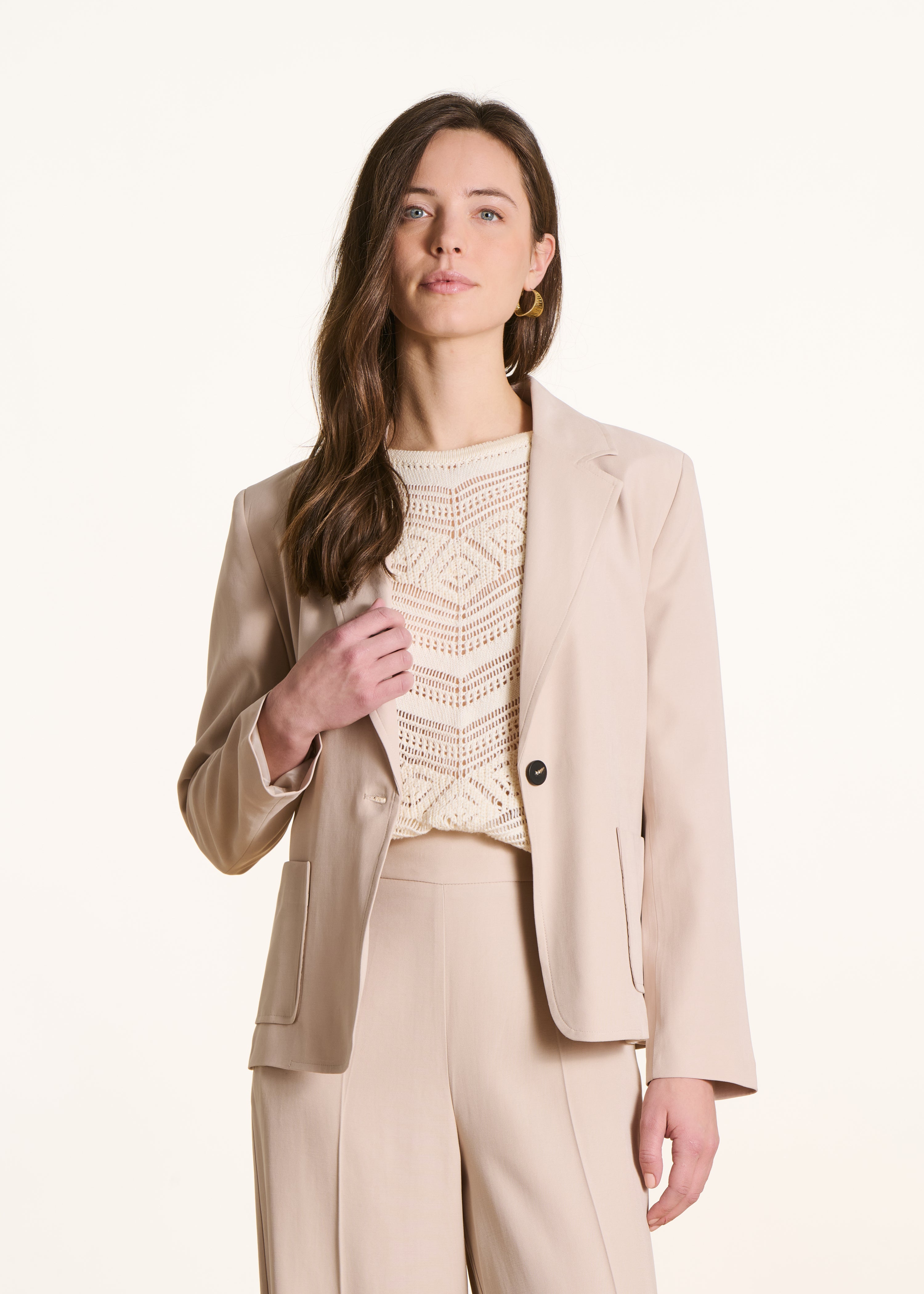Weite beige Taillenkleidjacke mit Gürtel