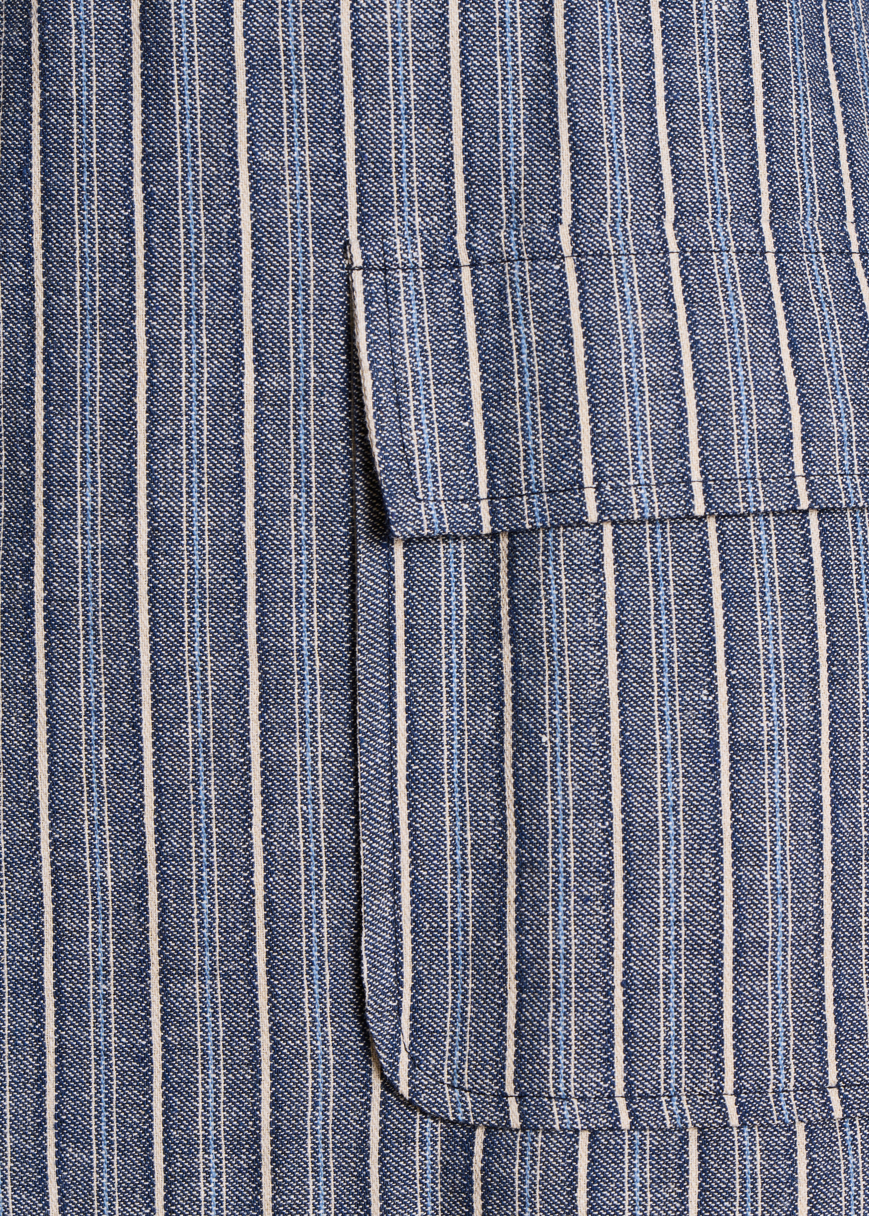 Veste sans manches bleu foncé ceinturée à rayures