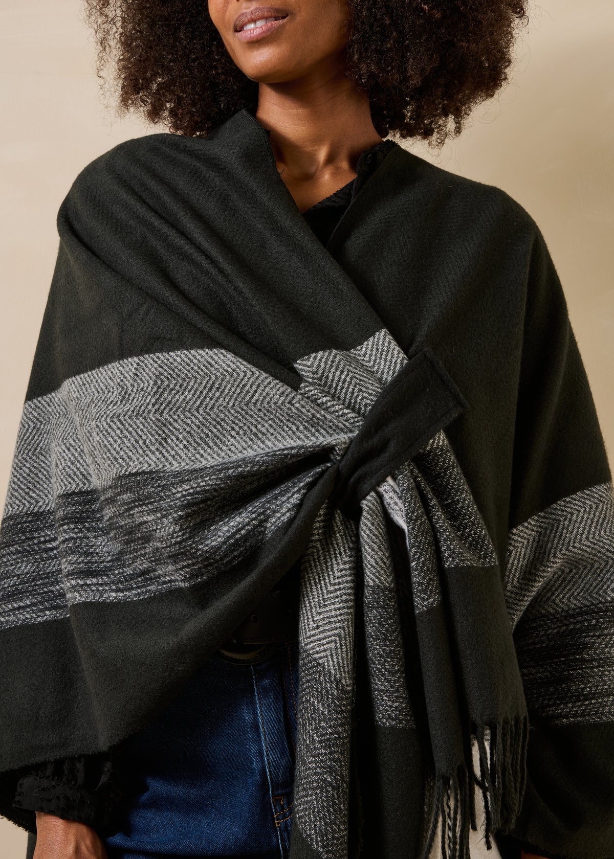 Poncho zwart - Gropan