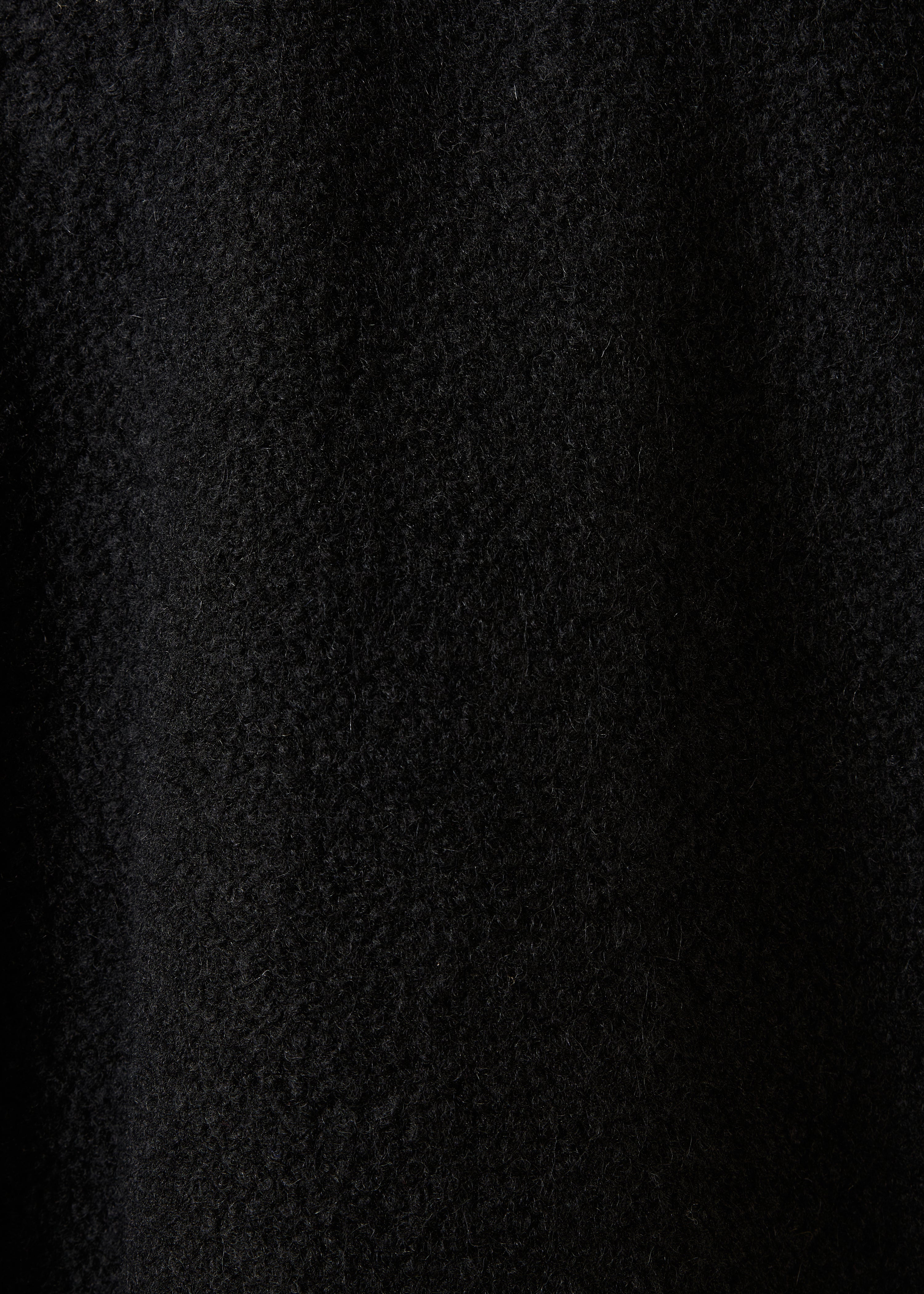 Manteau noir manches longues col montant