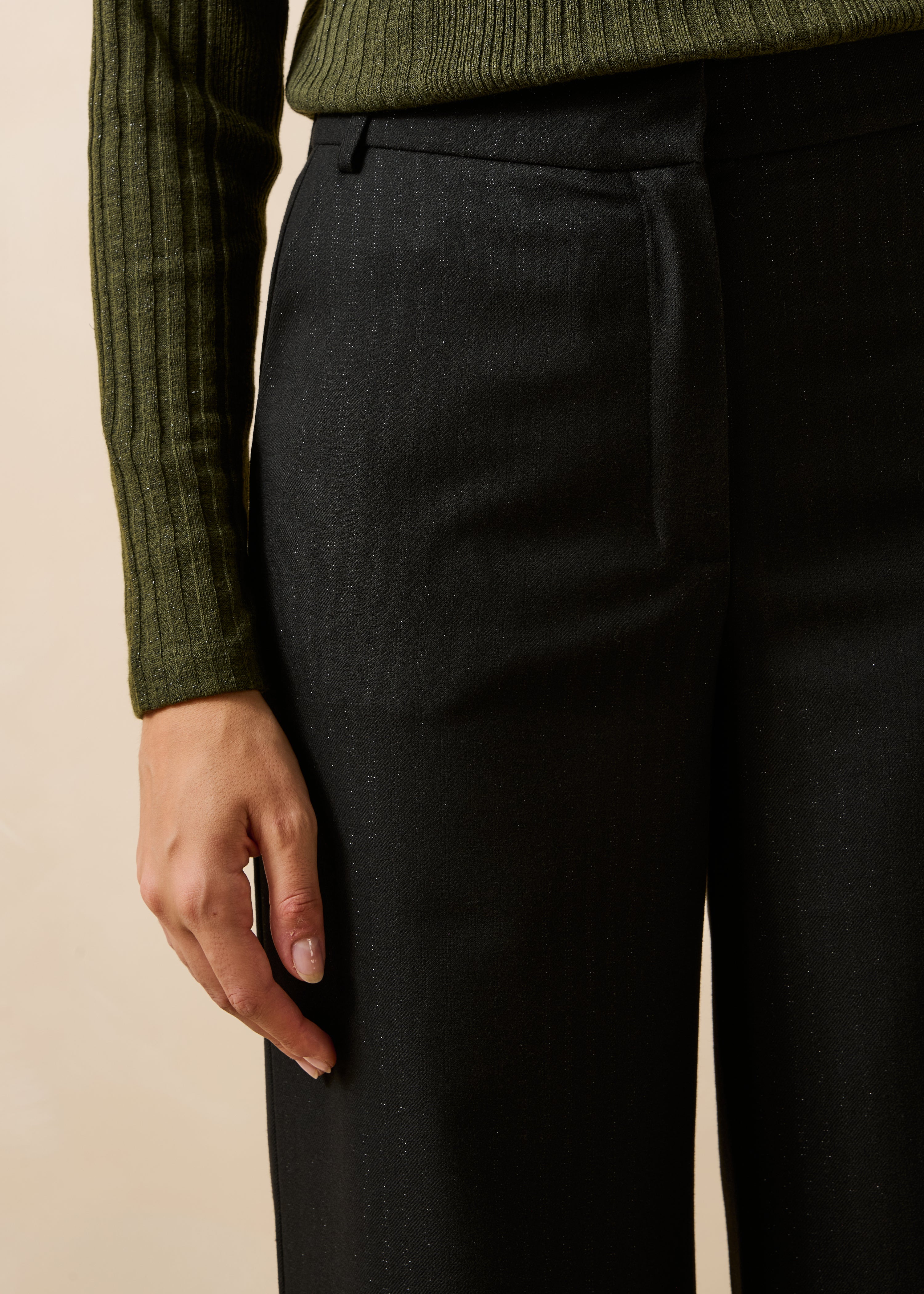 Pantalon droit noir taille haute à rayures