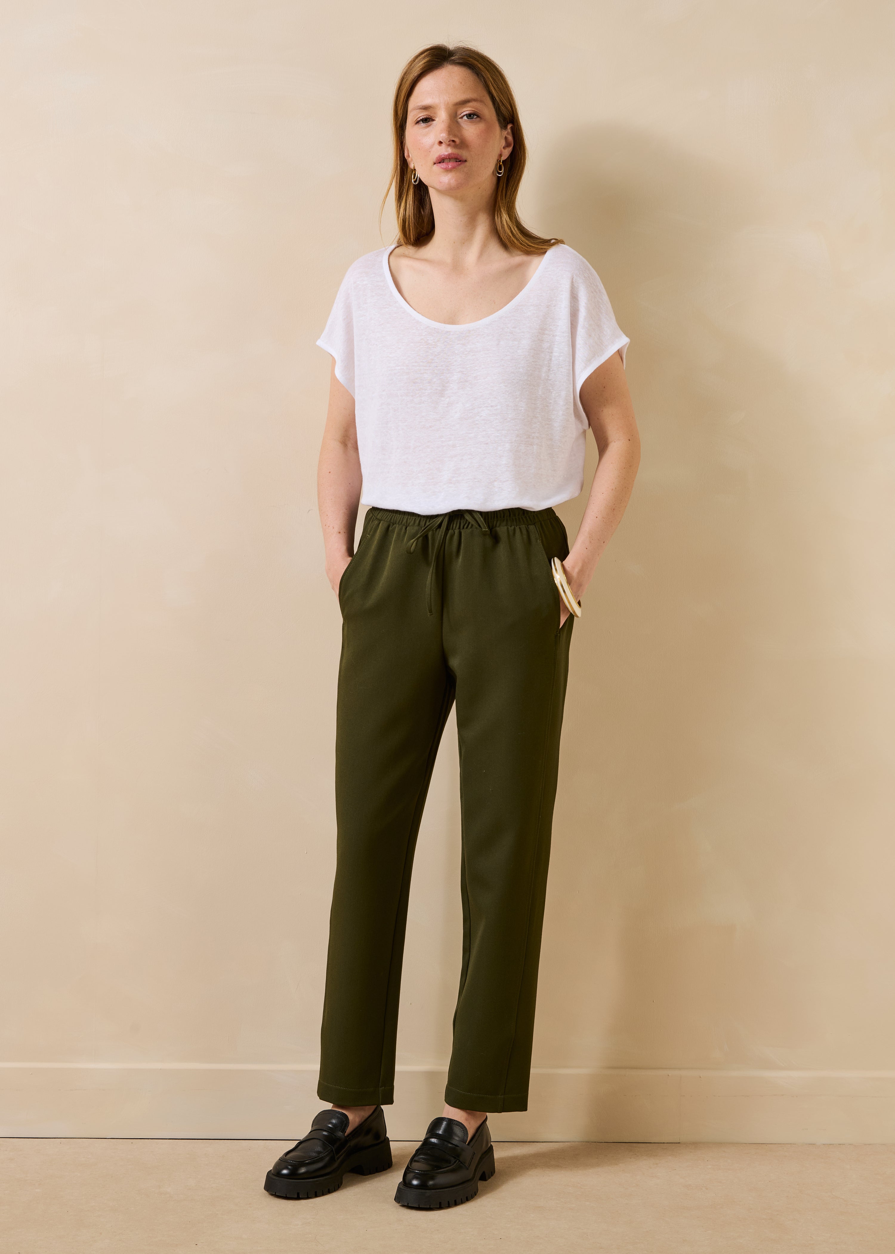Pantalon carotte kaki taille élastiquée