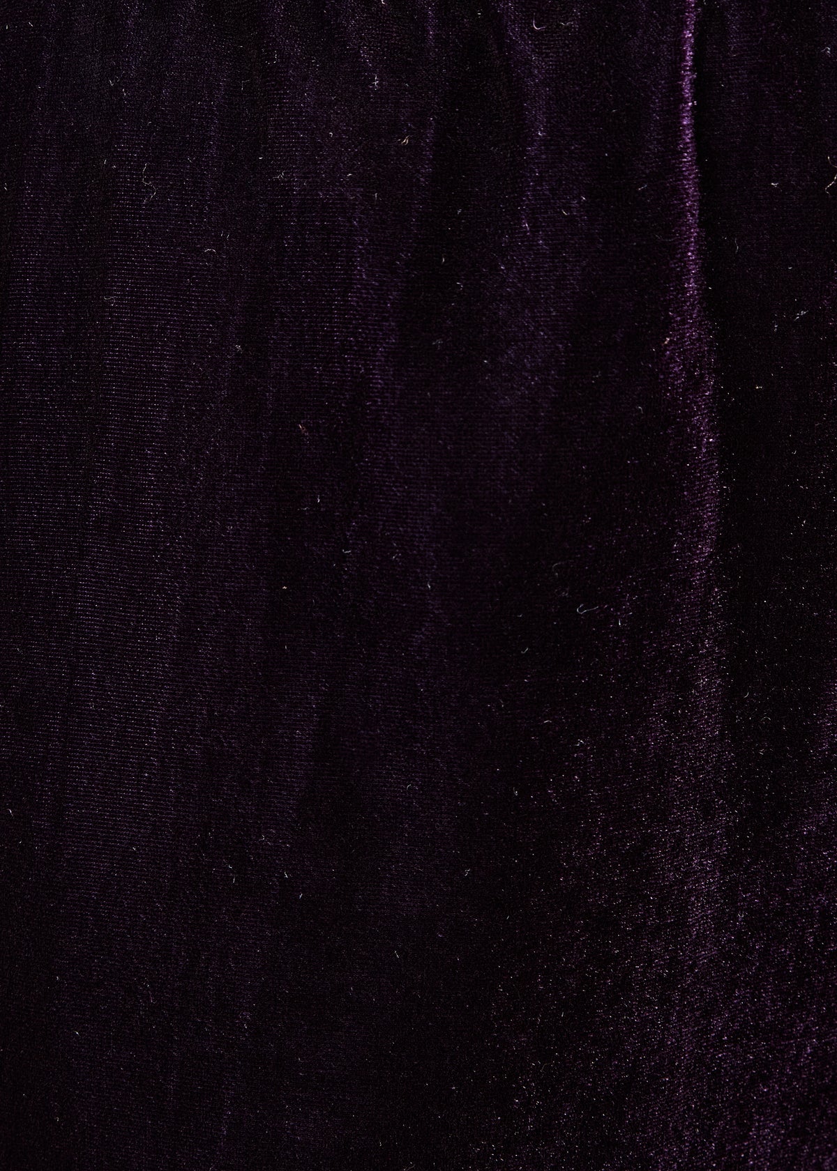 Pantalón ancho violeta de terciopelo