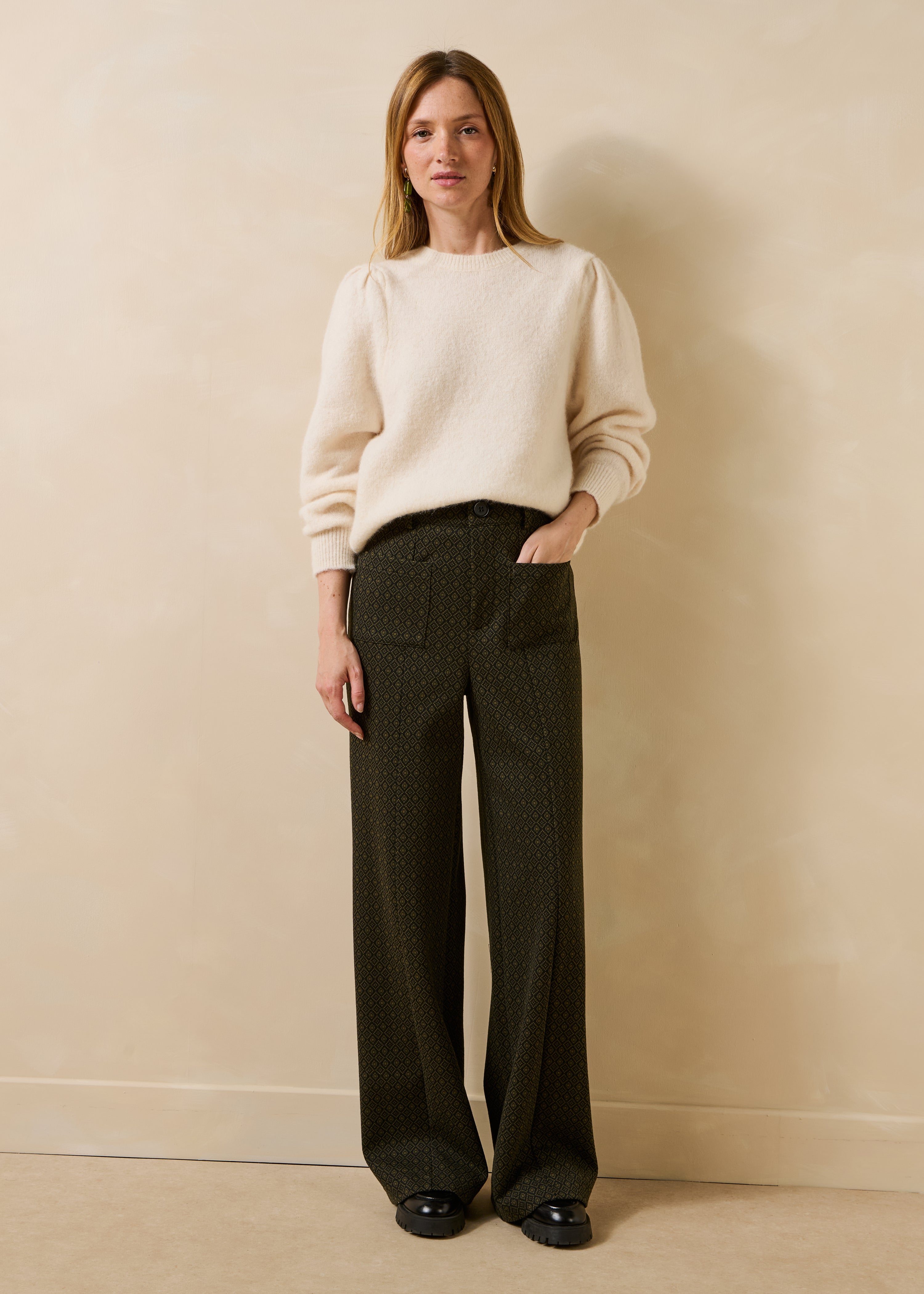 Weite Hose in Khaki aus Milano-Jacquard