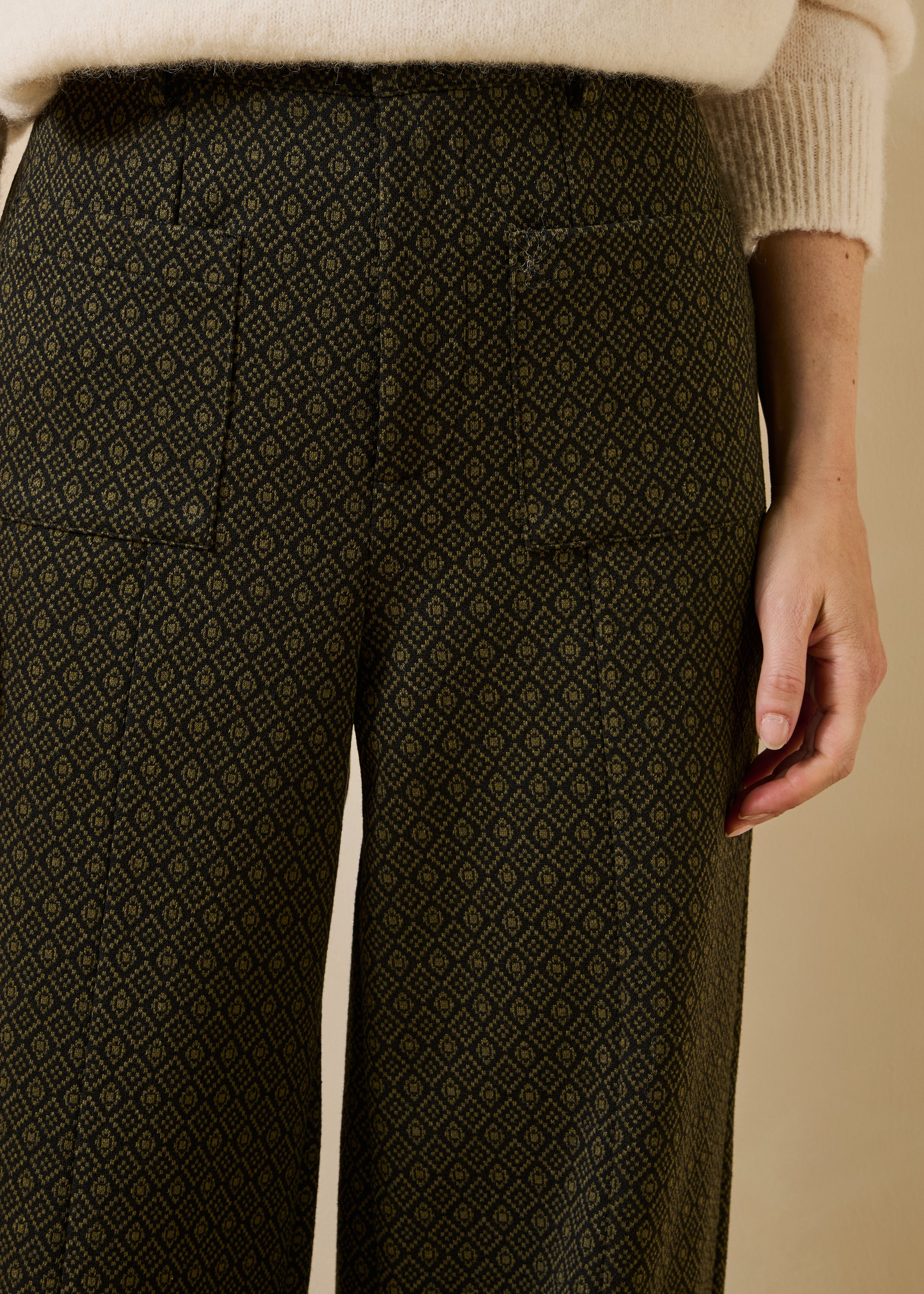 Weite Hose in Khaki aus Milano-Jacquard