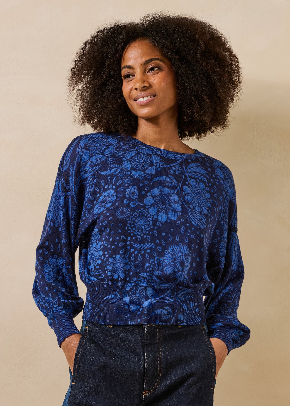 Blue Sweater - Eir