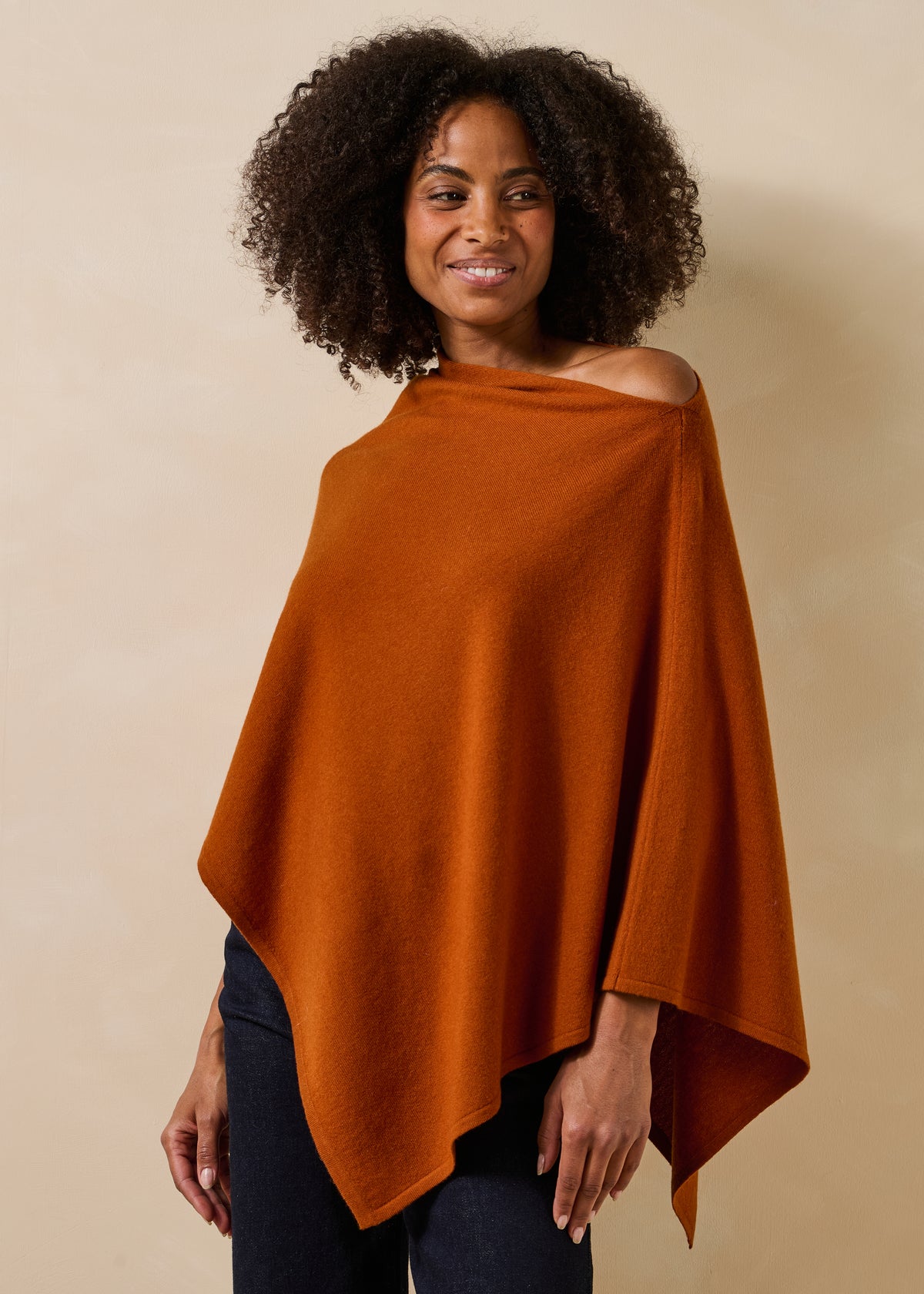 Camel sweater - Foncho