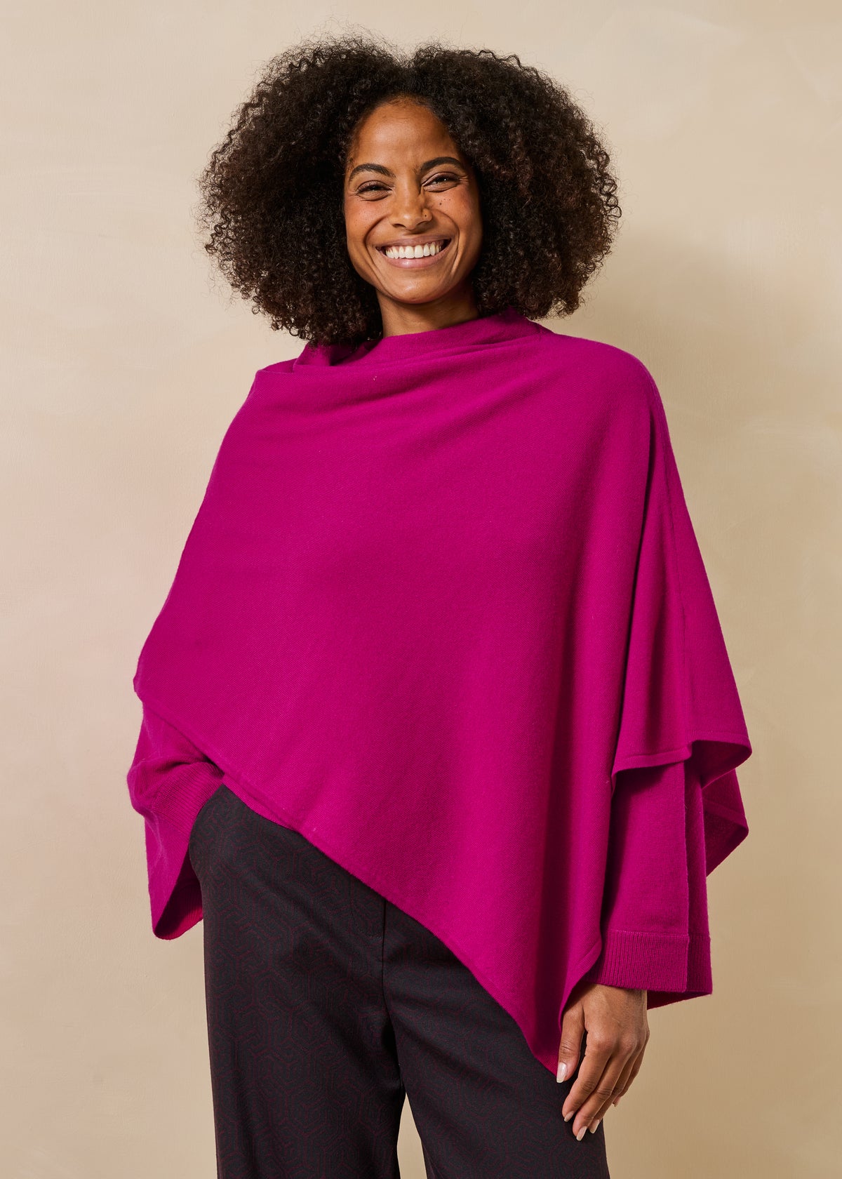 Fuchsia pink sweater - Foncho